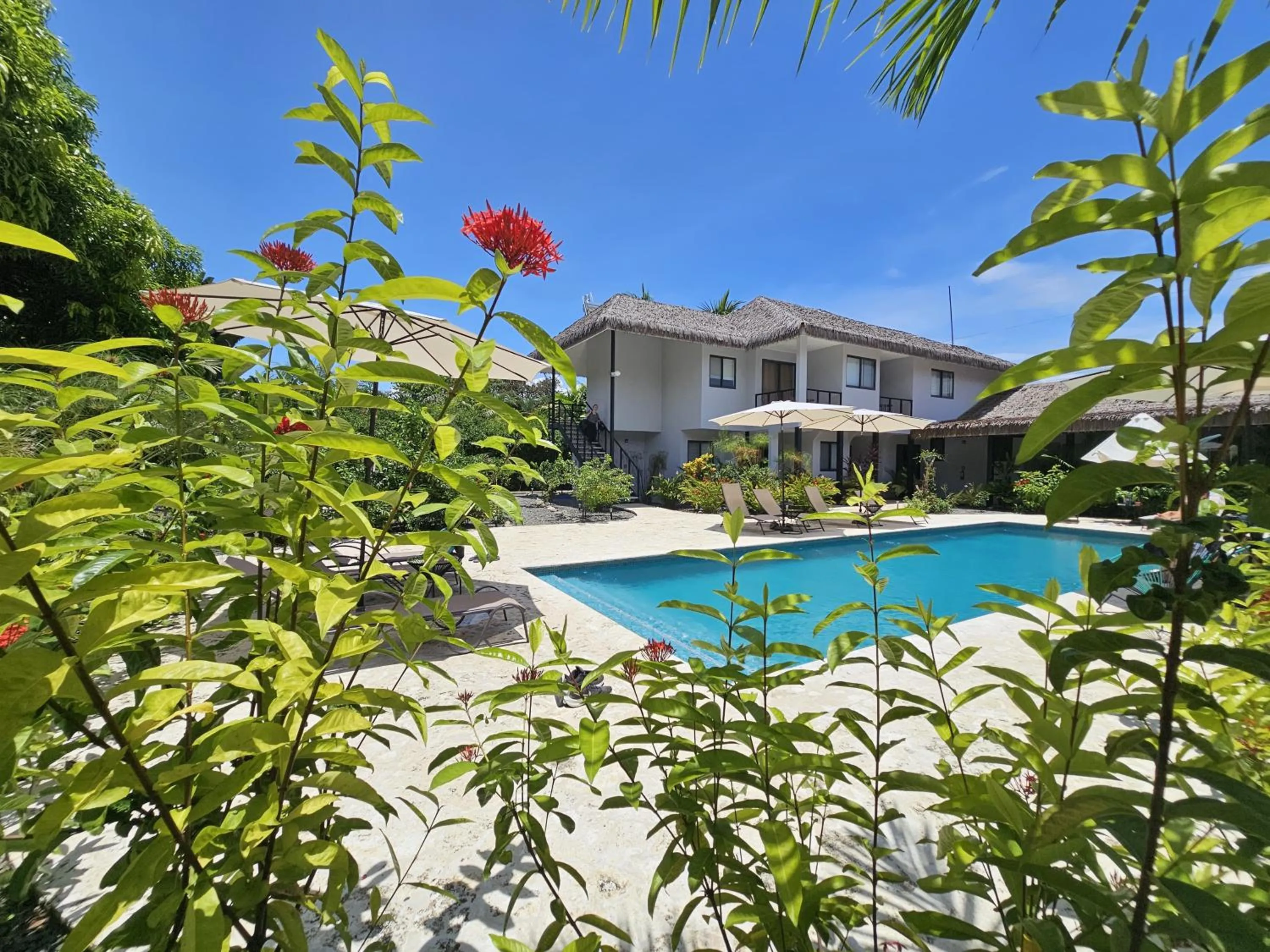 Swimming pool in Yuli Hotel