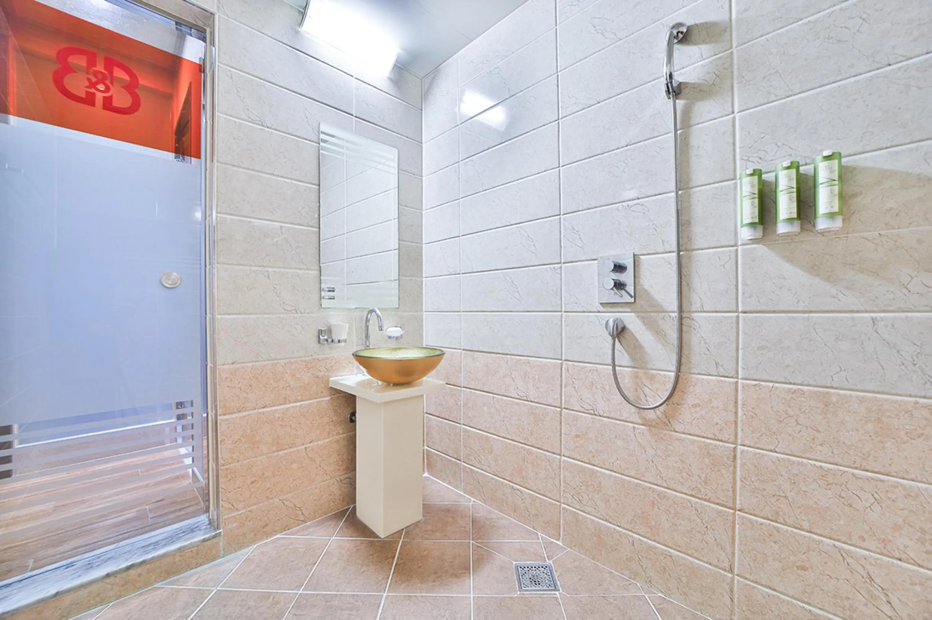 Bathroom in B&B Hotel