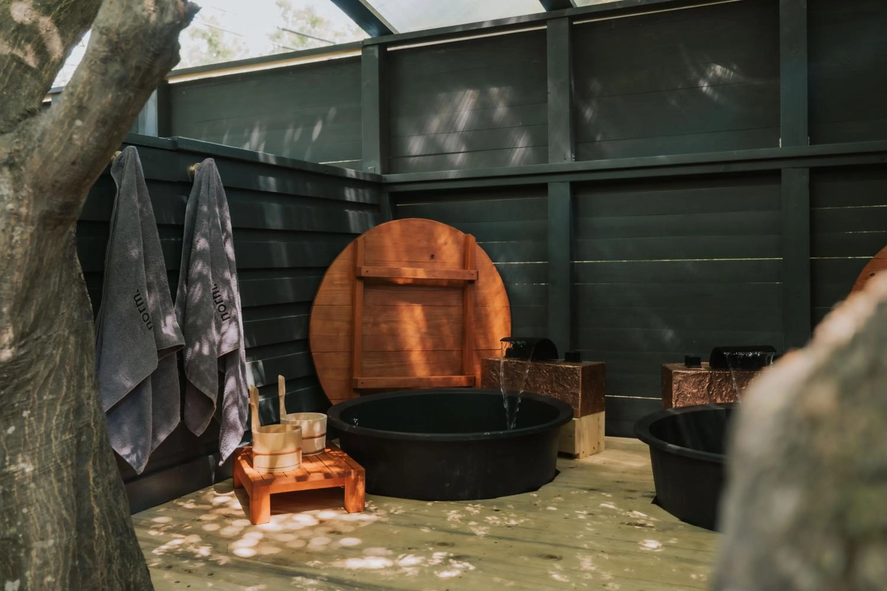 Open Air Bath in hotel norm. fuji