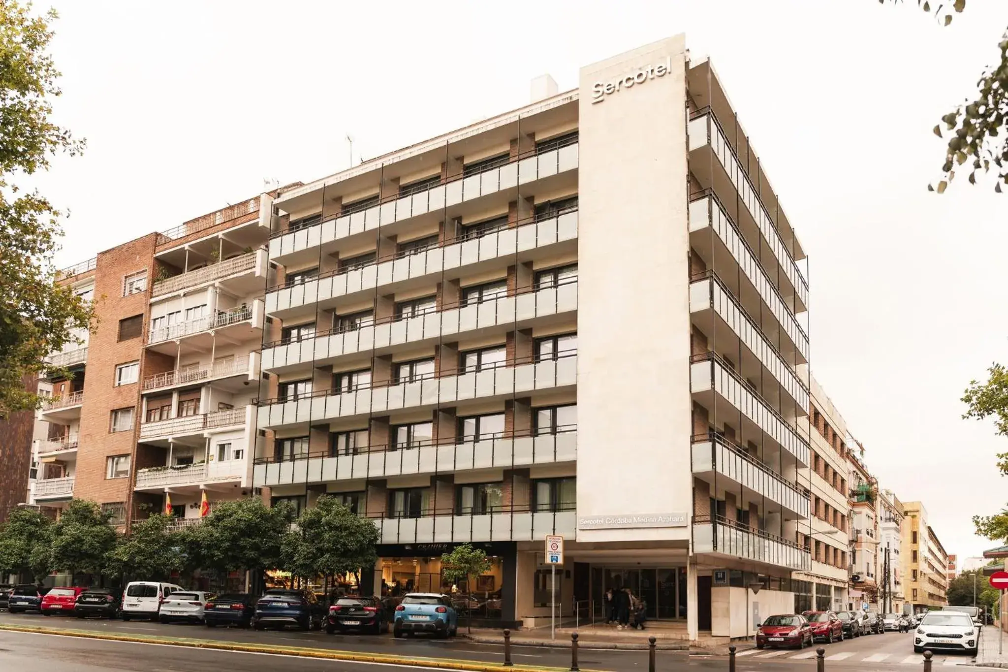 Facade/entrance in Sercotel Córdoba Medina Azahara Facade/entrance in Sercotel Córdoba Medina Azahara