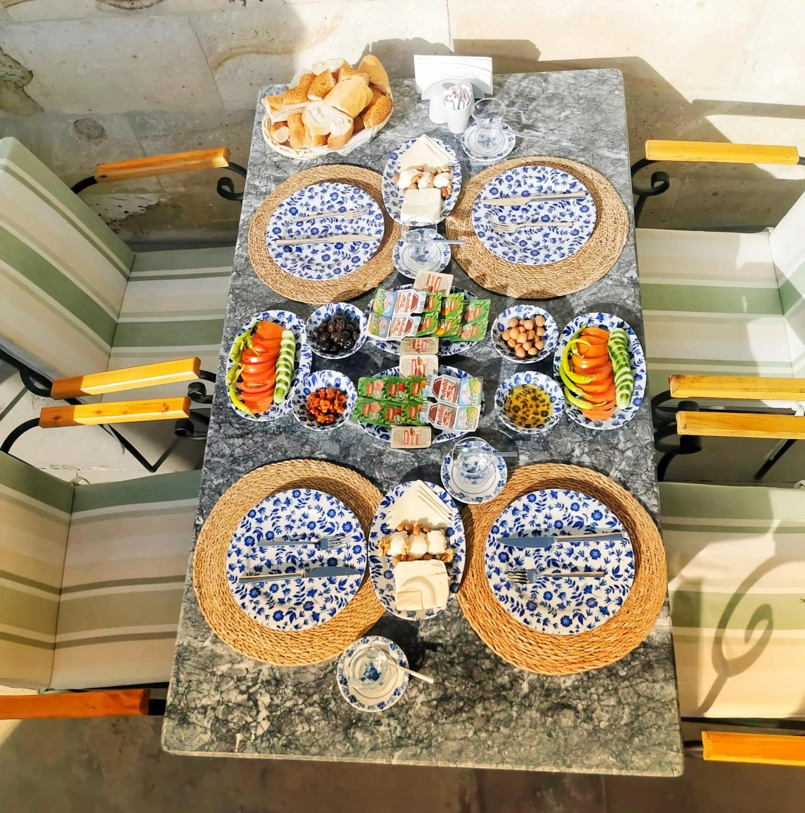 Breakfast in Pietra Cave Suites