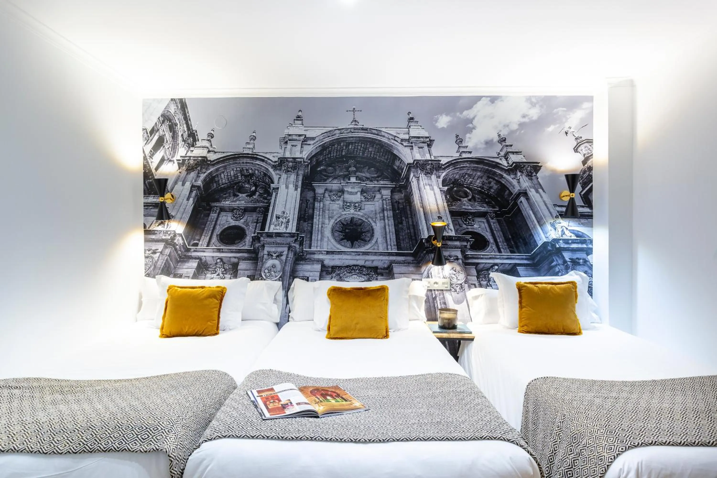 Bedroom, Bed in Hotel Presidente by Maxi Hoteles