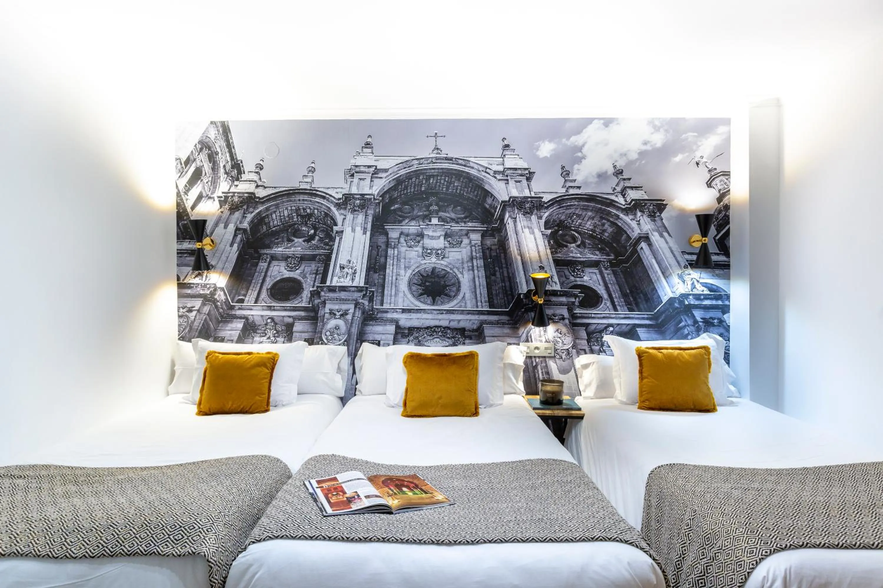 Bedroom, Bed in Hotel Presidente by Maxi Hoteles