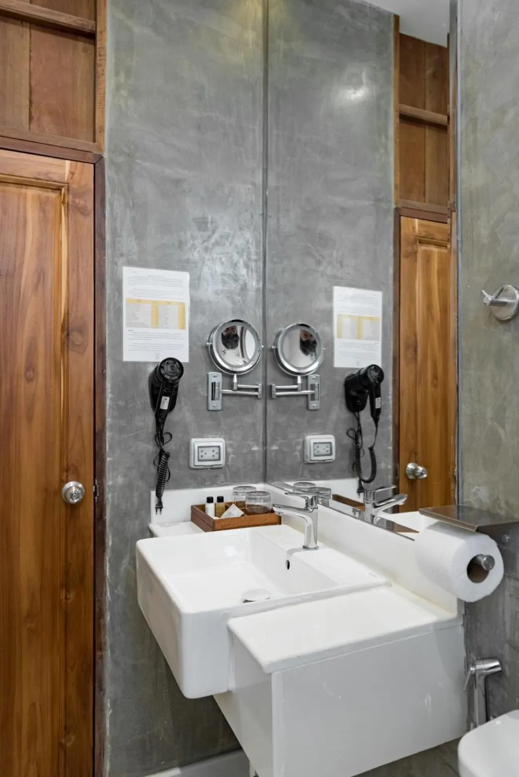 Bathroom in U chaikhong