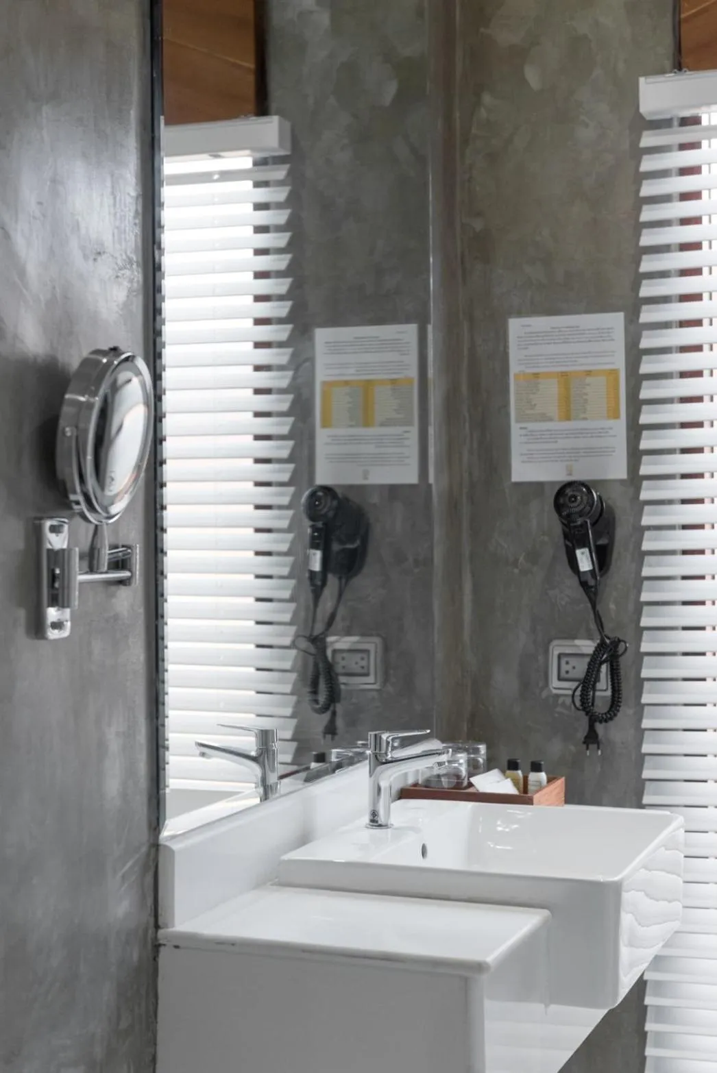 Shower in U chaikhong