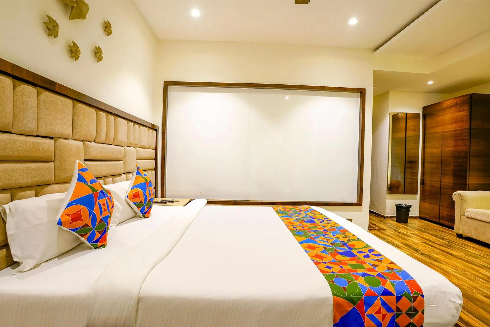 Bed in FabHotel Prime Supreme Grande - 600M From Calangute Beach