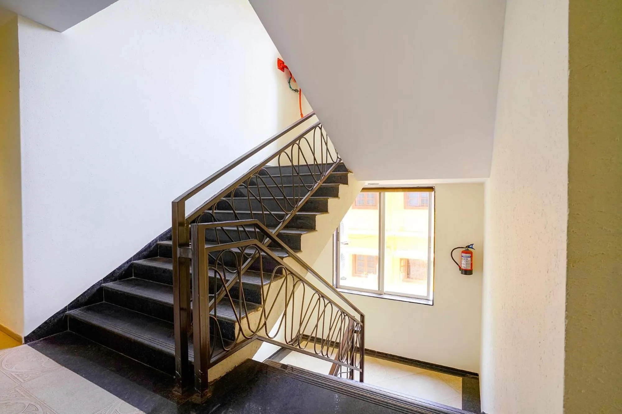 Lobby or reception in FabHotel Prime Supreme Grande - 600M From Calangute Beach