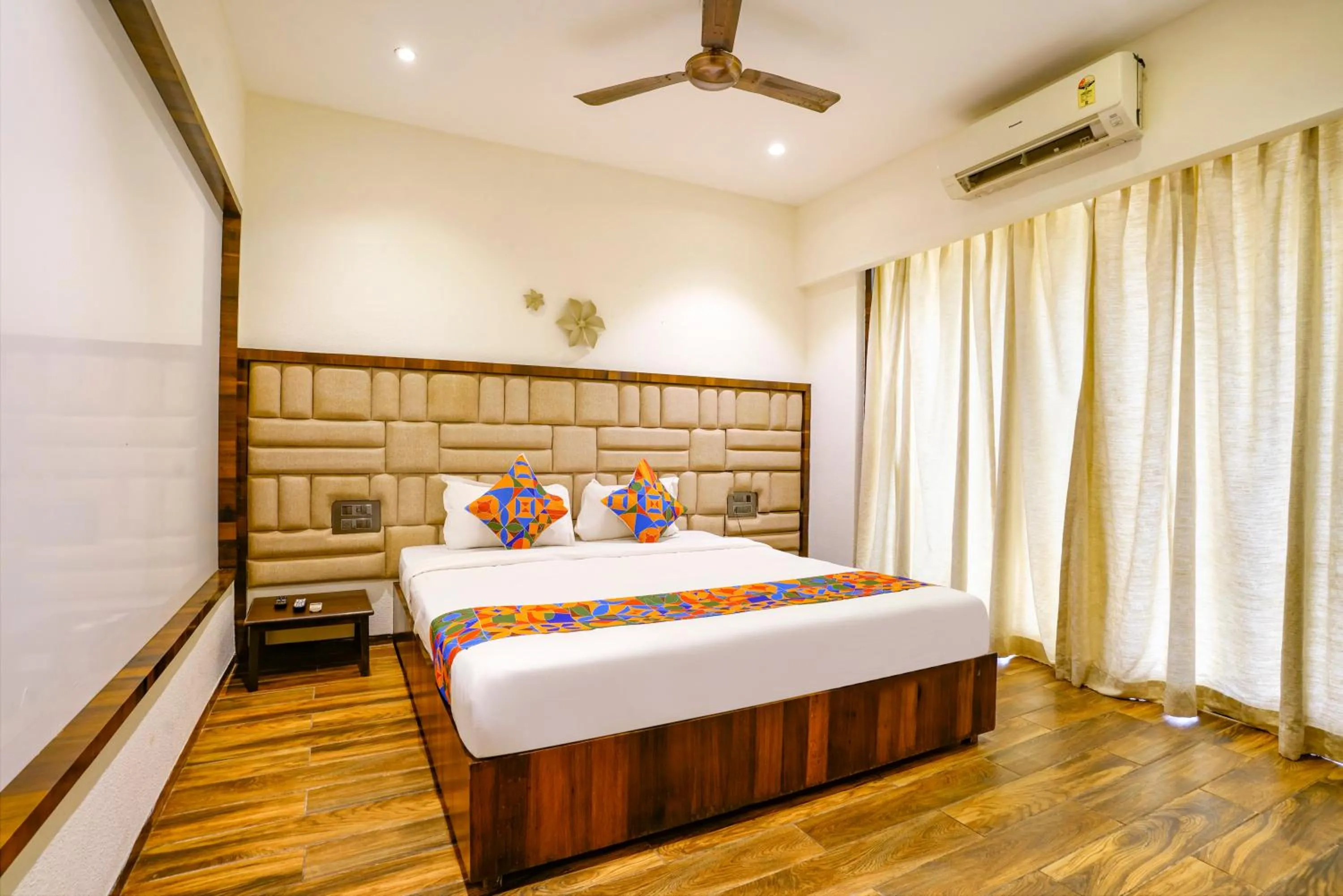 Bed in FabHotel Prime Supreme Grande - 600M From Calangute Beach