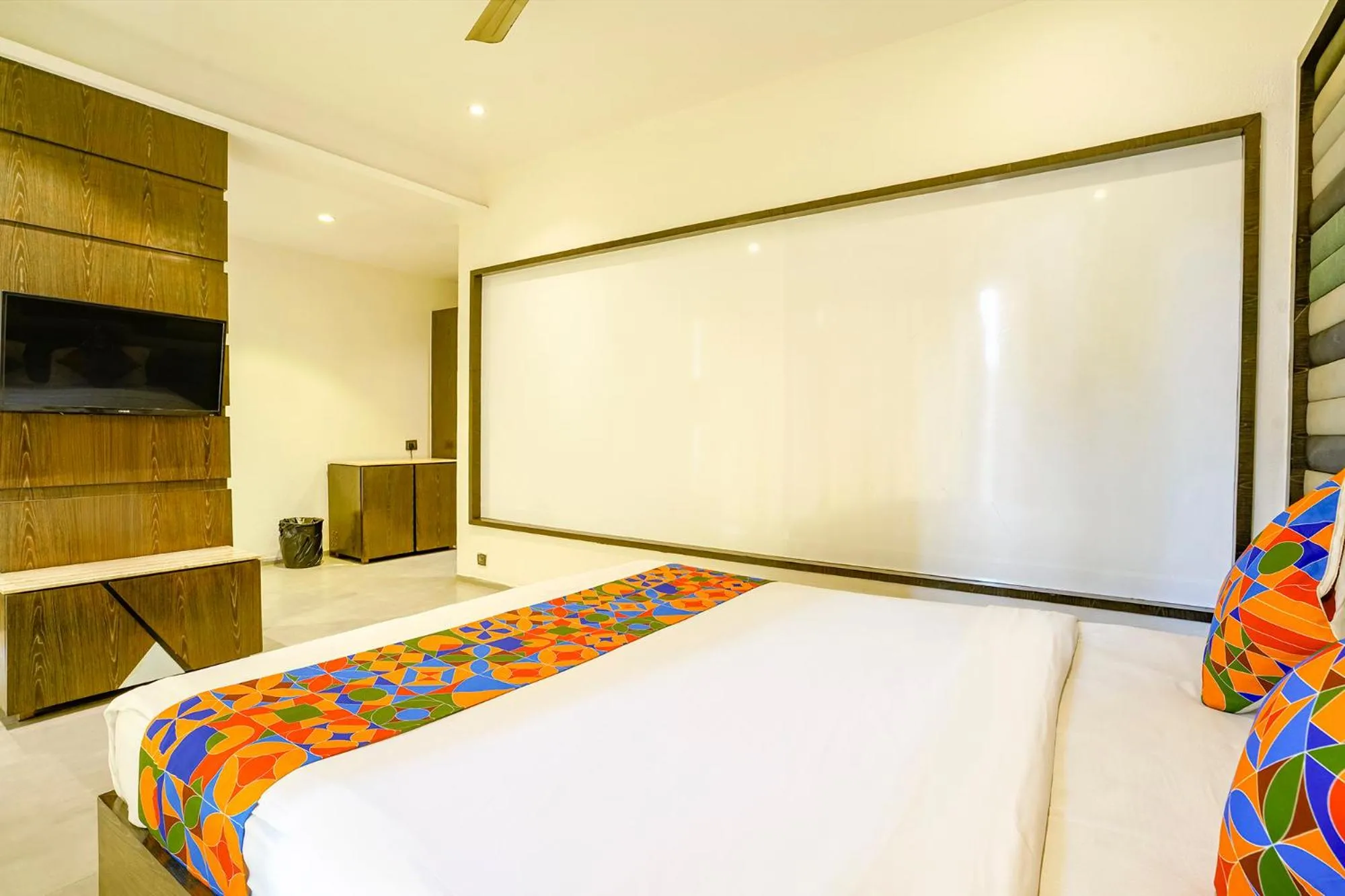 Bed in FabHotel Prime Supreme Grande - 600M From Calangute Beach