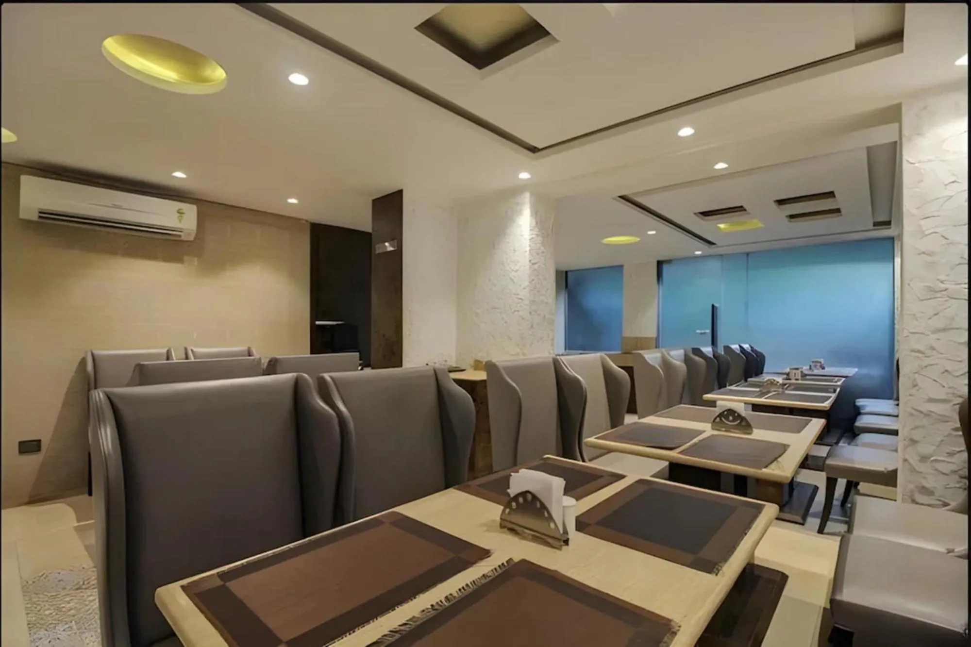 Restaurant/places to eat in FabHotel Prime Supreme Grande - 600M From Calangute Beach