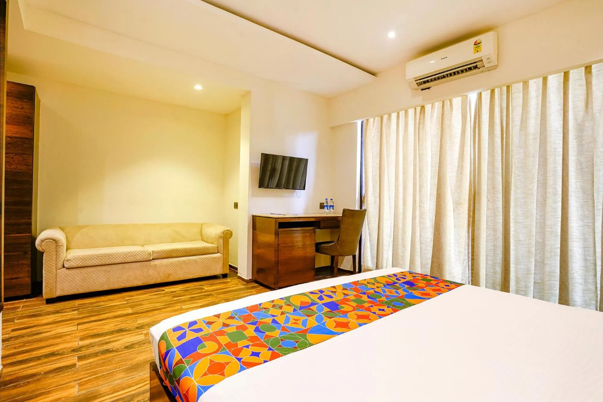 Bed in FabHotel Prime Supreme Grande - 600M From Calangute Beach