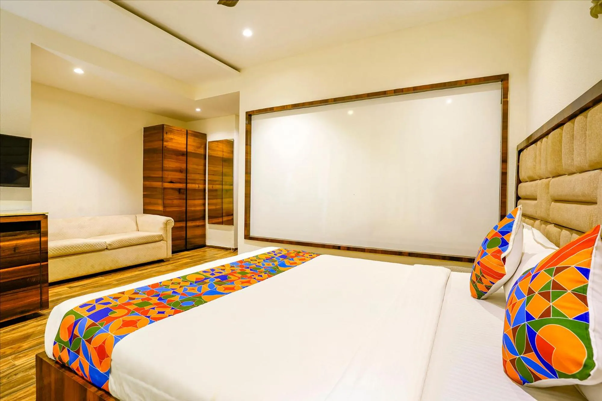 Bed in FabHotel Prime Supreme Grande - 600M From Calangute Beach