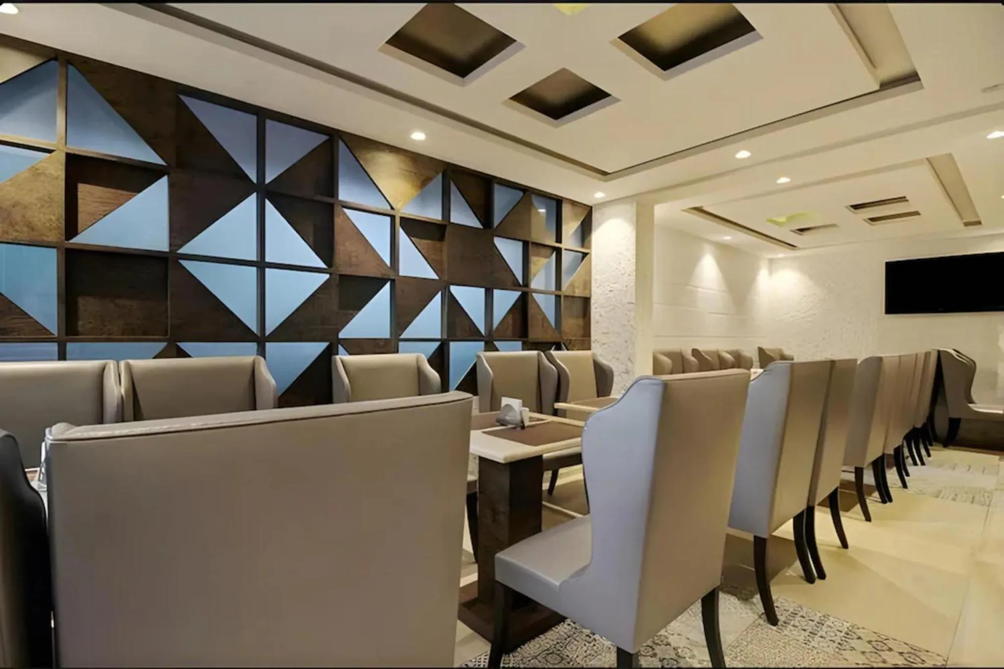 Restaurant/places to eat in FabHotel Prime Supreme Grande - 600M From Calangute Beach