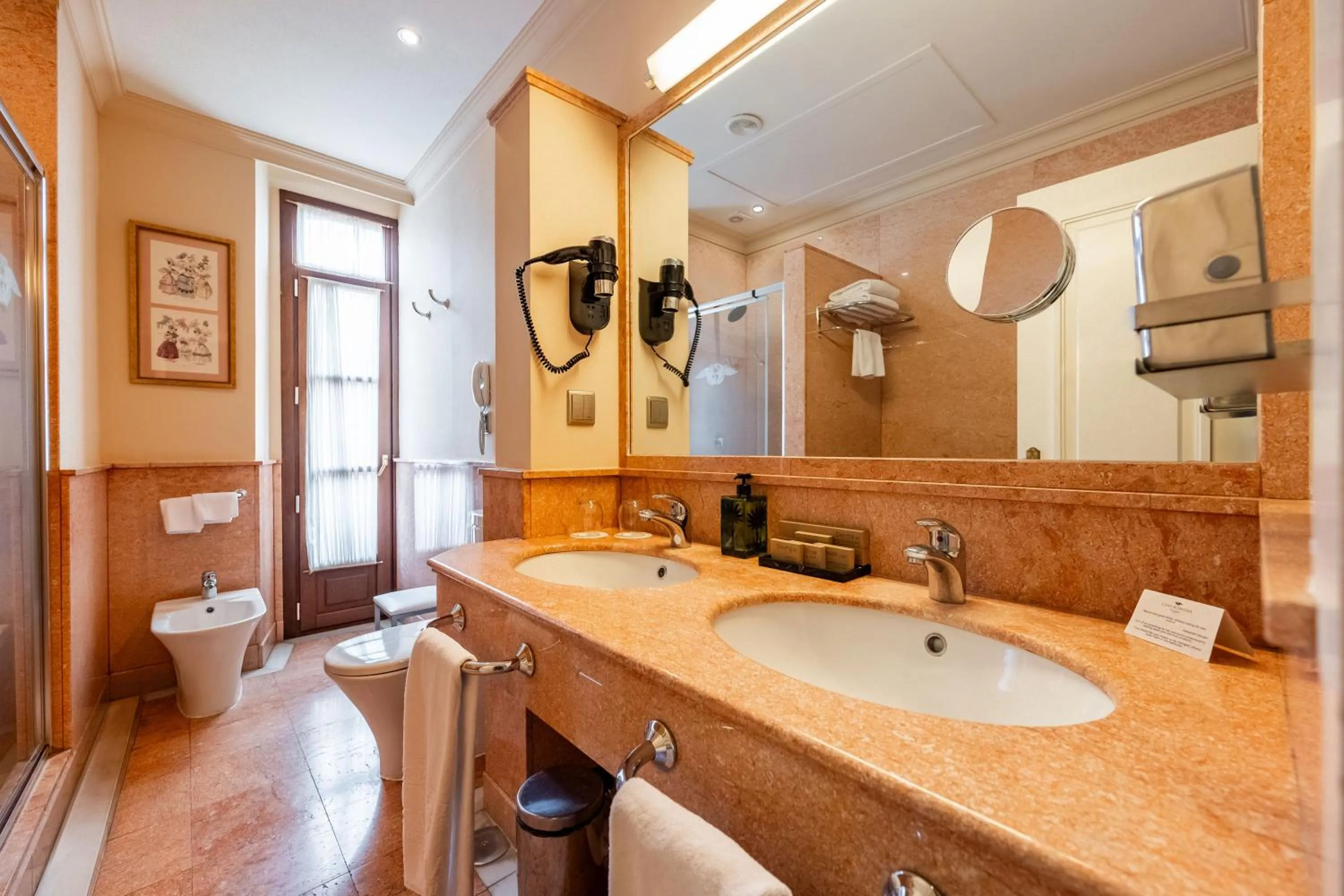 Bathroom in Casa Romana Hotel Boutique