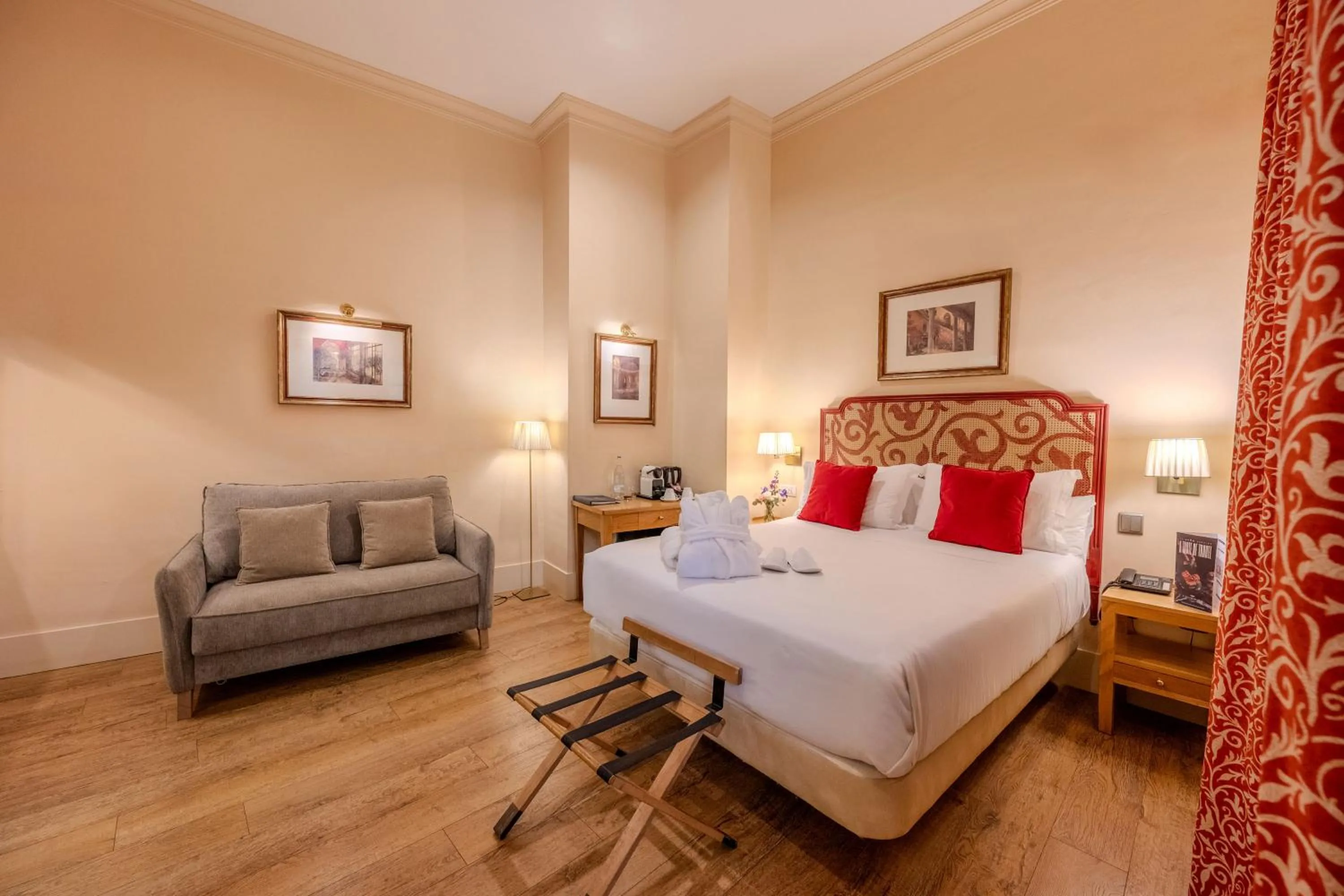 Bedroom, Bed in Casa Romana Hotel Boutique