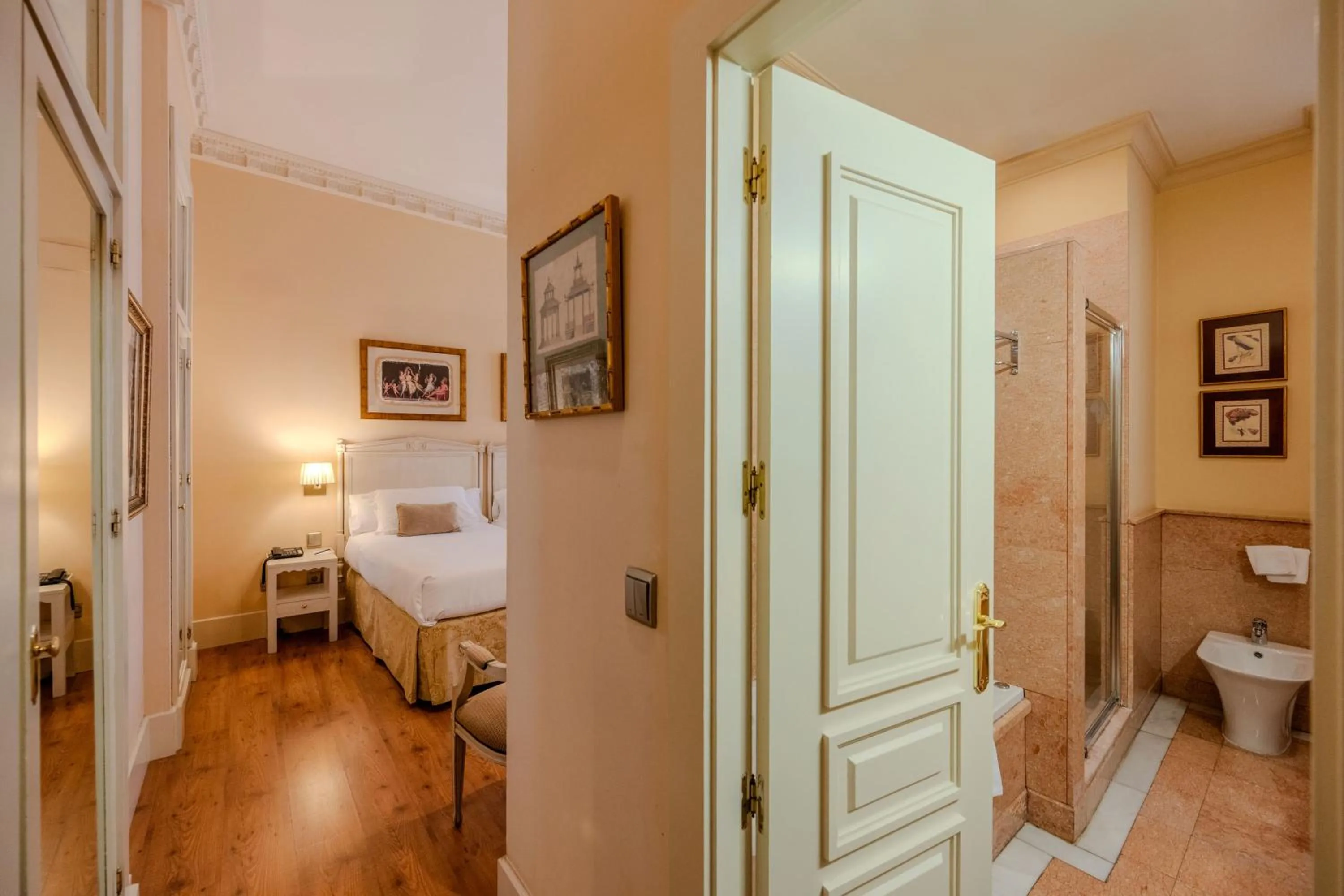 Bed in Casa Romana Hotel Boutique