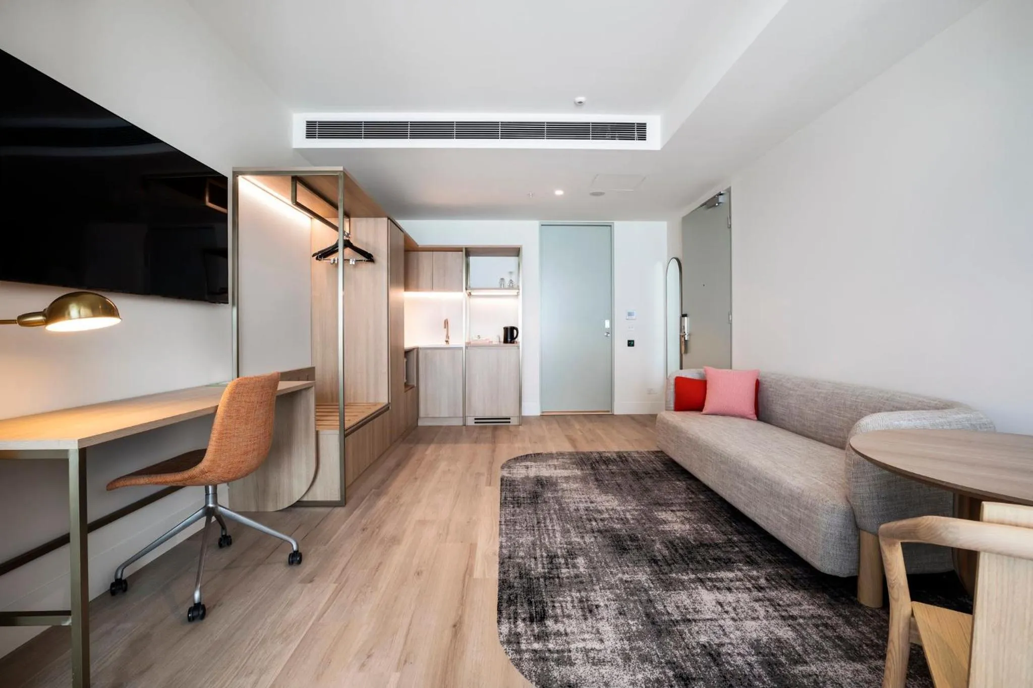 Photo of the whole room in Holiday Inn & Suites Geelong by IHG