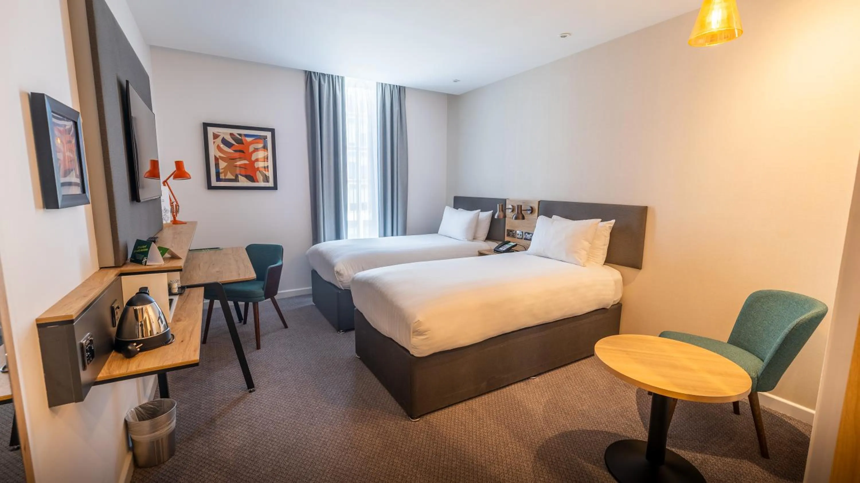 Bed in Holiday Inn Sunderland - City Centre by IHG