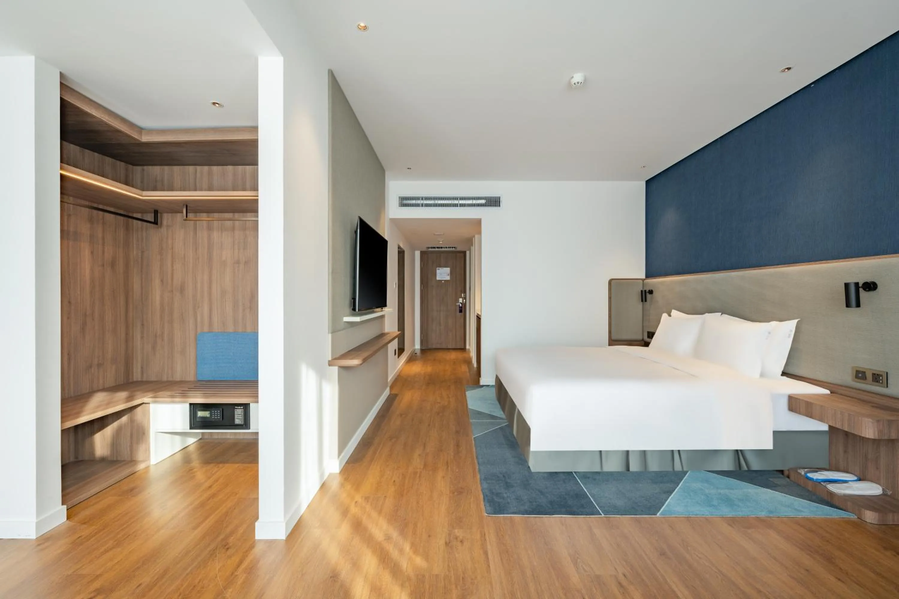 Photo of the whole room, Bed in Holiday Inn Express Xi'an Tuanjie South Road