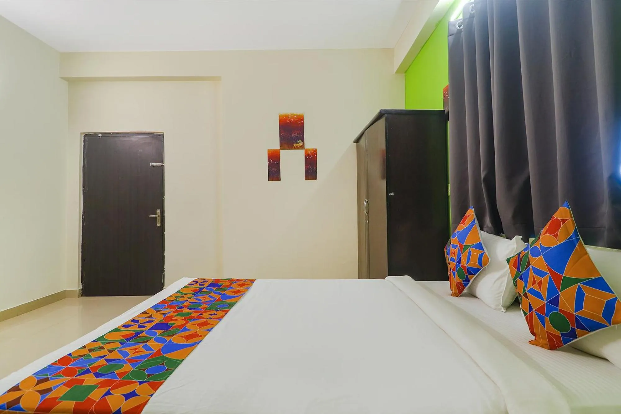 Photo of the whole room, Bed in FabHotel Broholic - Nr Biodiversity Complex, Gachibowli Silpa Gram Craft Village, HITEC City