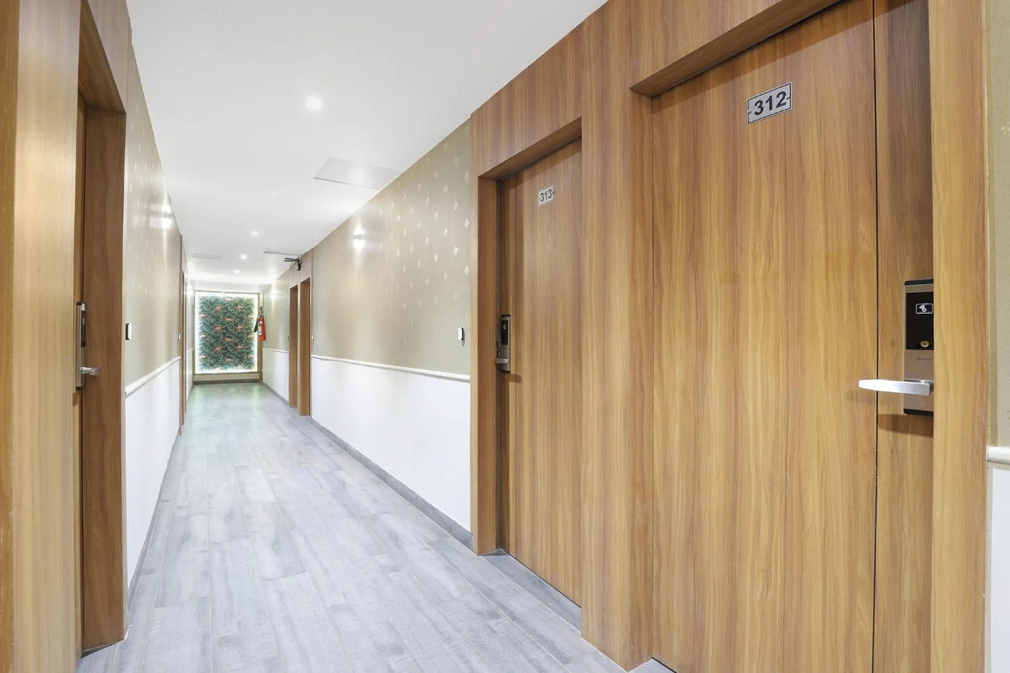 Lobby or reception in FabHotel Meritus Inn