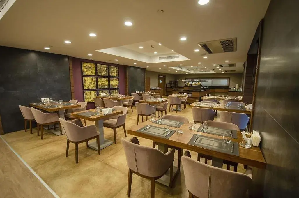 Restaurant/places to eat in Questa Thermal & Spa Hotel Restaurant/places to eat in Questa Thermal & Spa Hotel