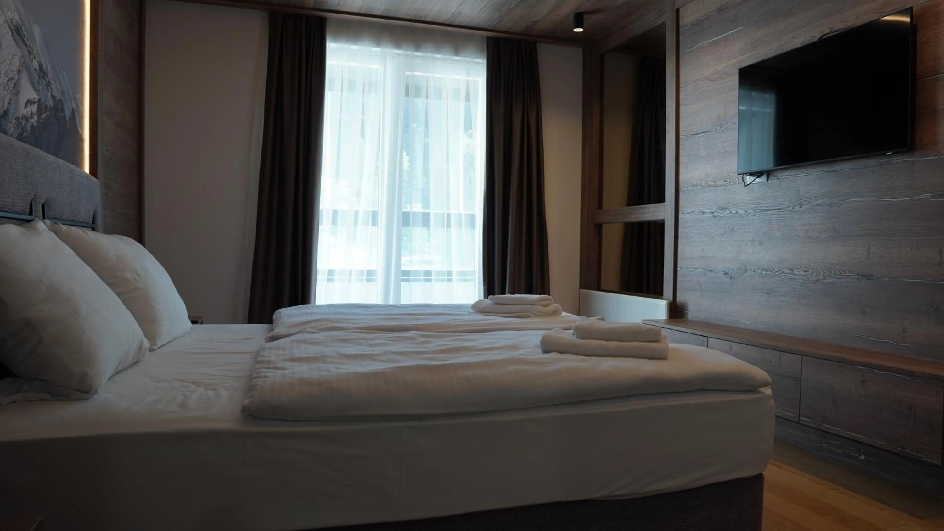 Bedroom, Bed in Snjezna Dolina Resort - Jahorina