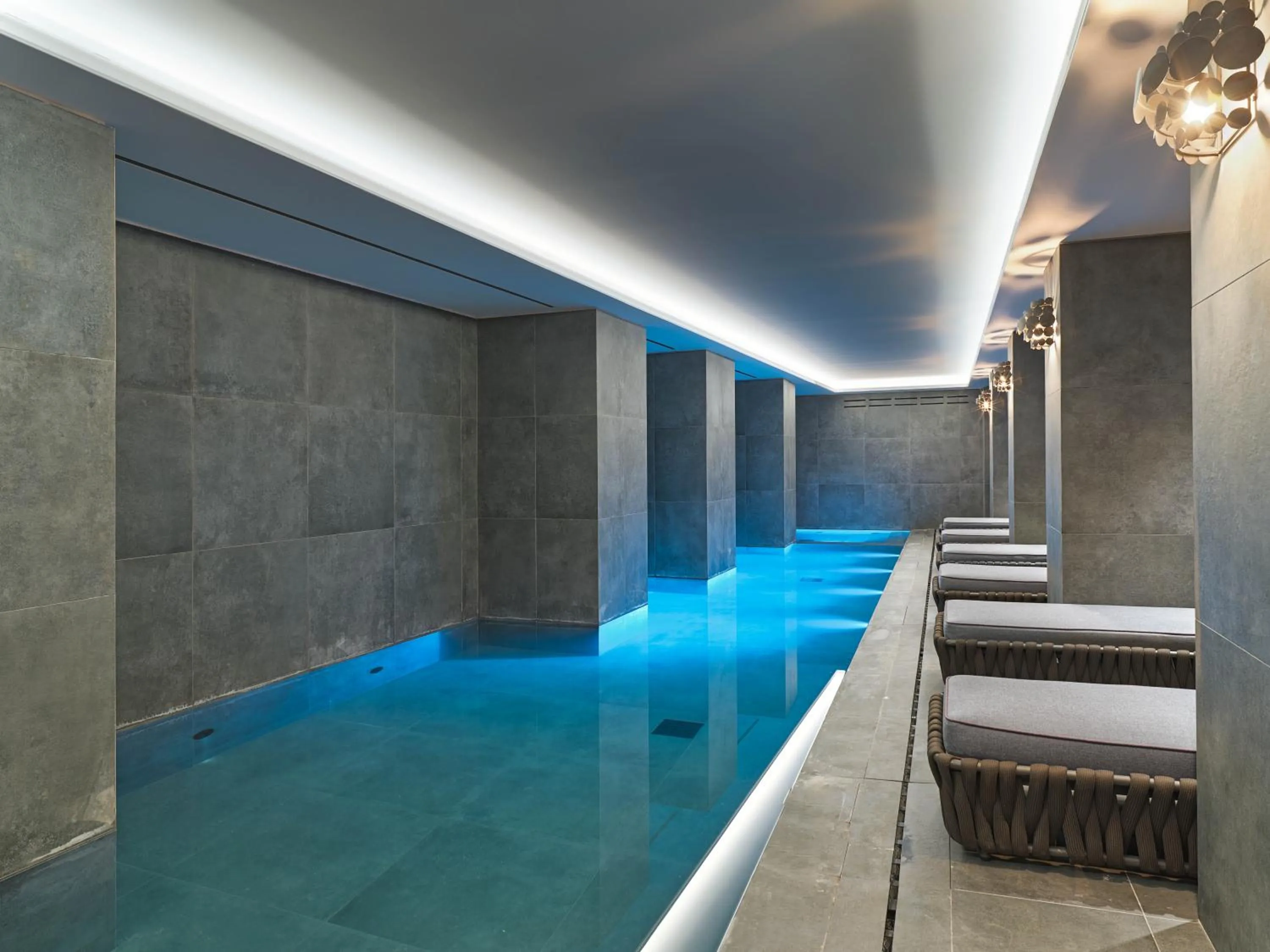 Swimming pool in NYX Esperia Palace Hotel Athens by Leonardo Hotels