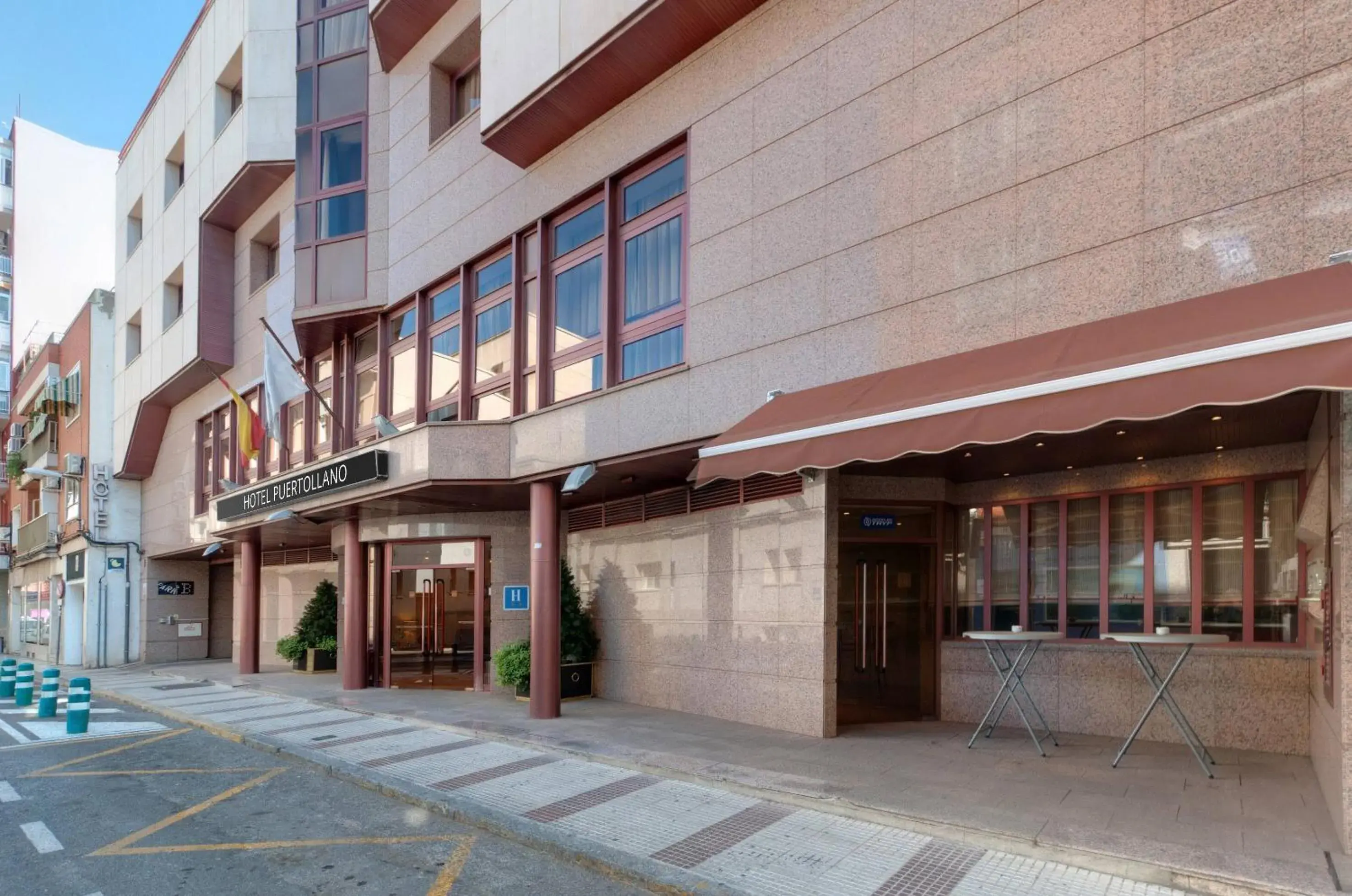 Property building in Hotel Puertollano Property building in Hotel Puertollano