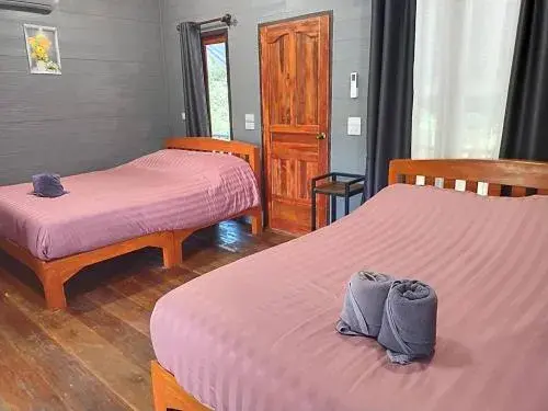 Standard Queen Room with Two Queen Beds in LUCKY PAI Resort&Hostel Standard Queen Room with Two Queen Beds in LUCKY PAI Resort&Hostel