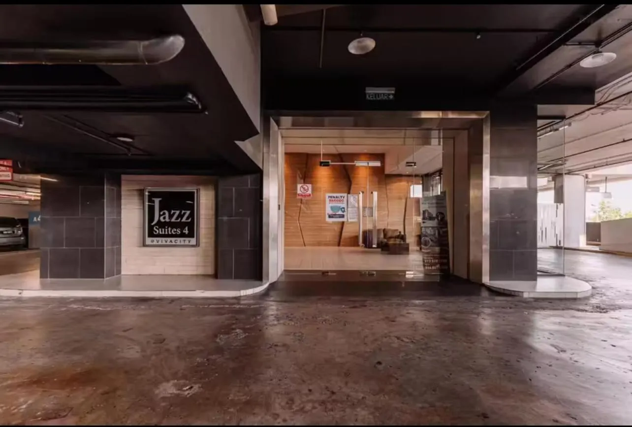 VIVACITY JAZZ 4 SUITES , 2-8PAx 2CARD LEVEL 12
