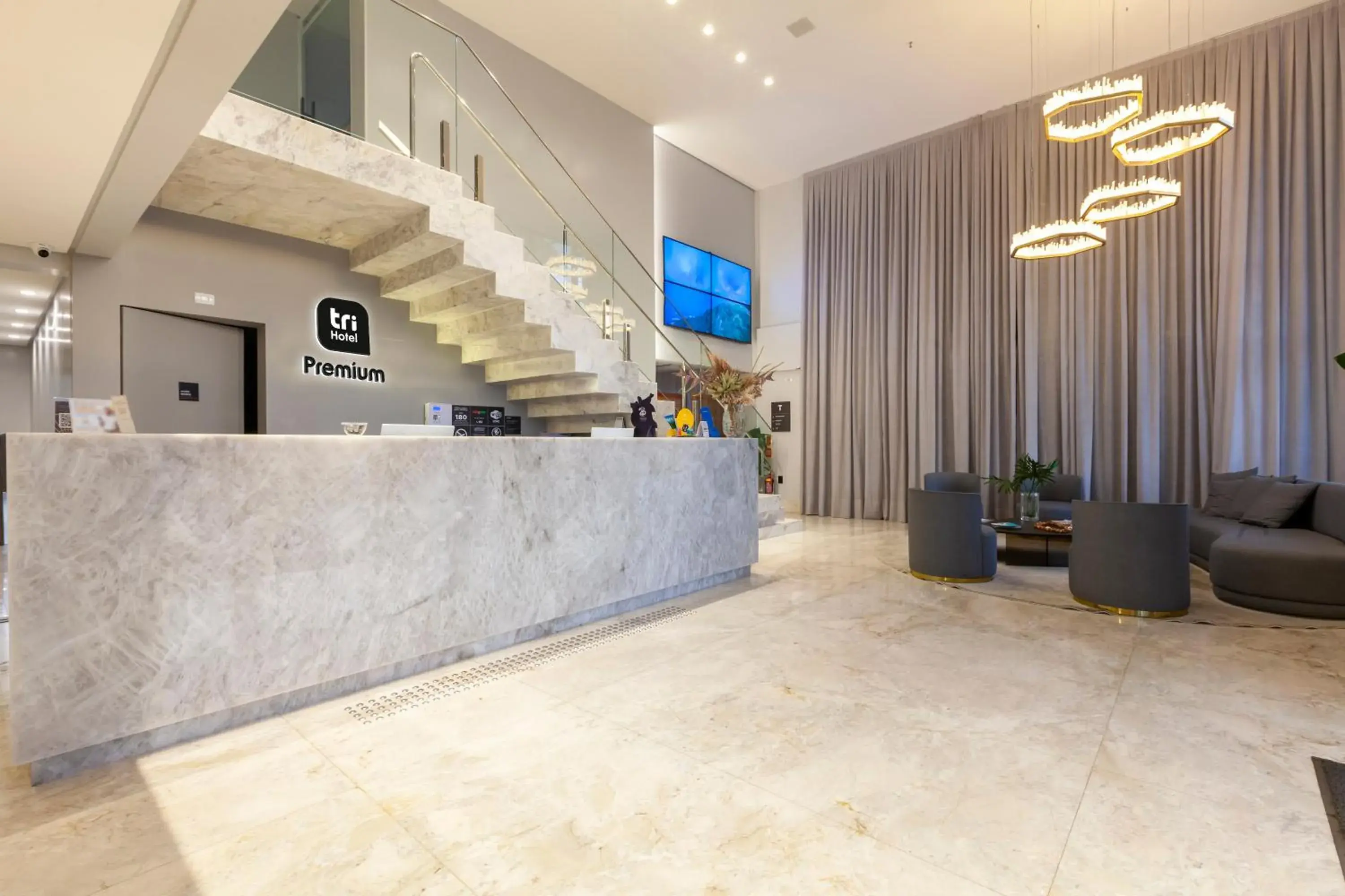 Lobby or reception in Tri Hotel Premium Itapema Lobby or reception in Tri Hotel Premium Itapema