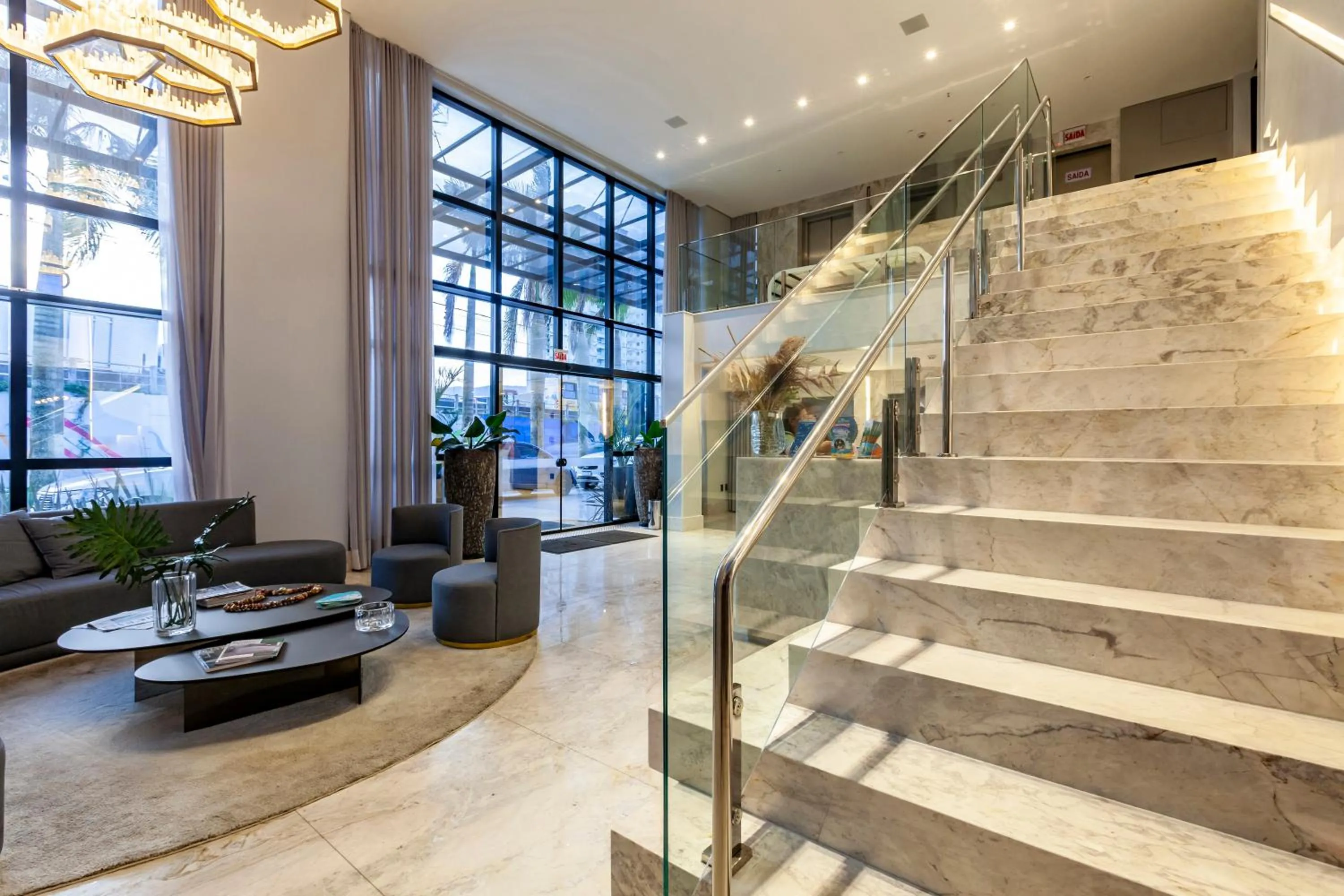 Lobby or reception in Tri Hotel Premium Itapema