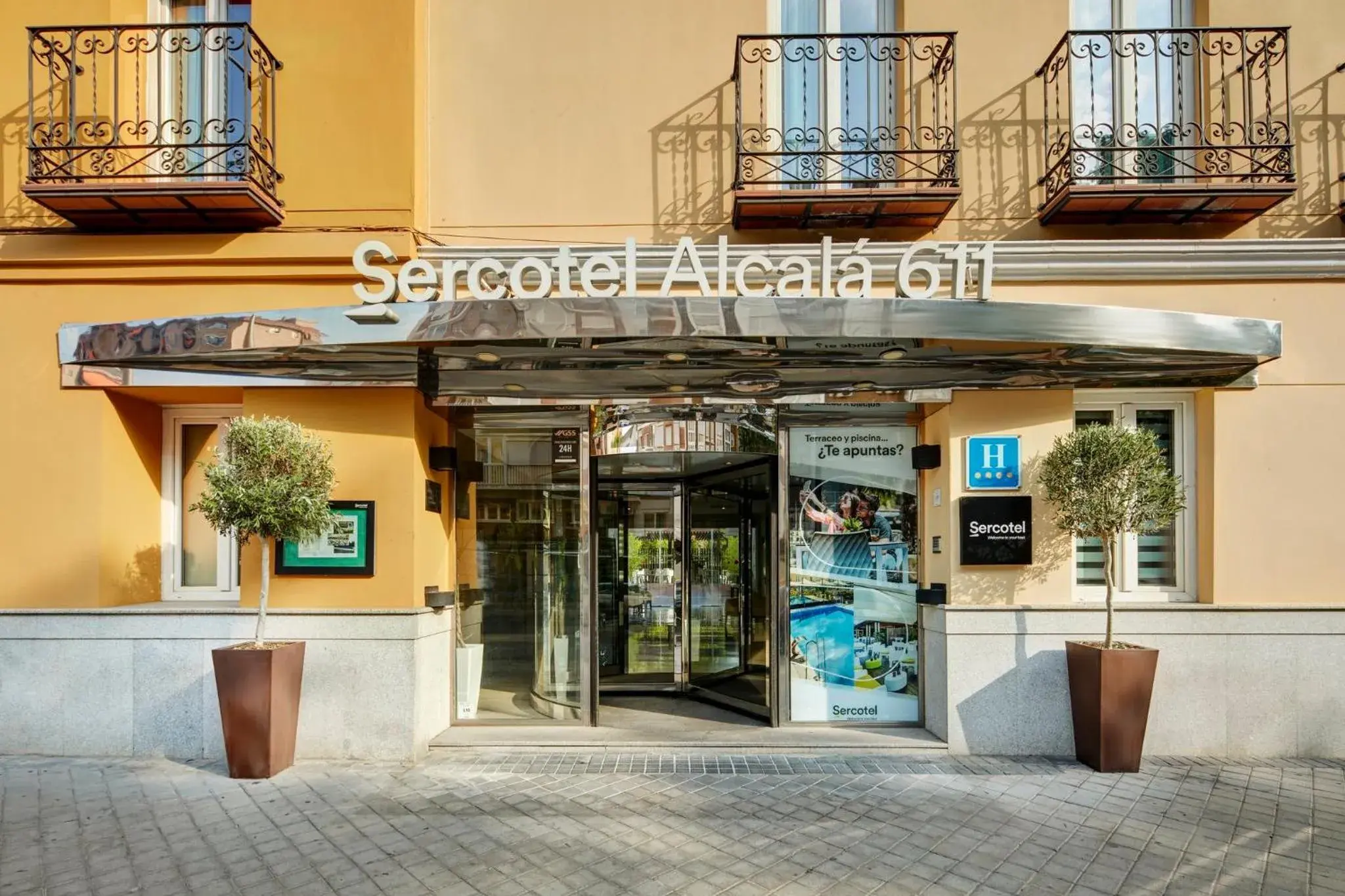 Facade/entrance in Sercotel Alcalá 611 Facade/entrance in Sercotel Alcalá 611