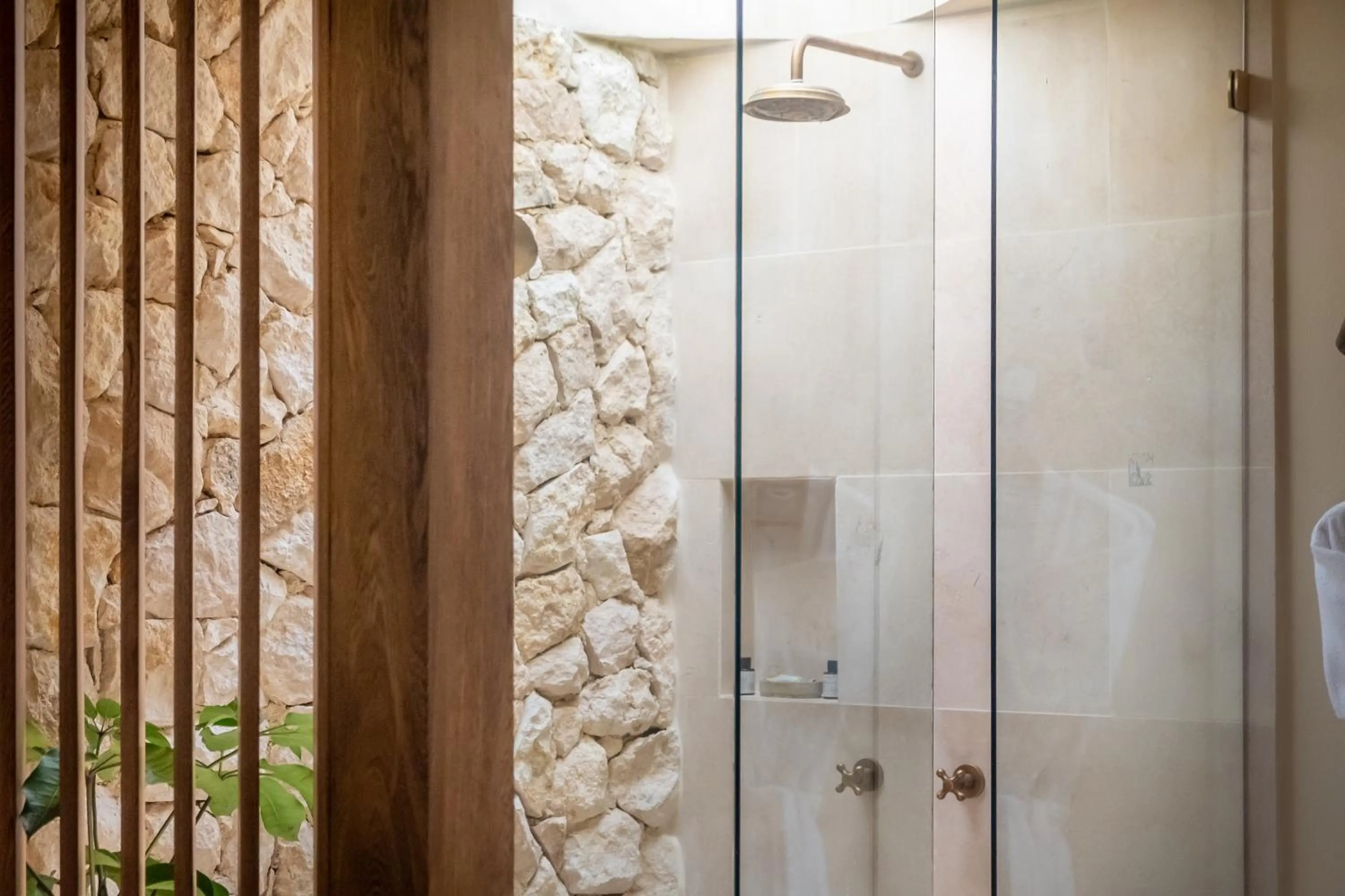 Bathroom in Hotel Aimarawa