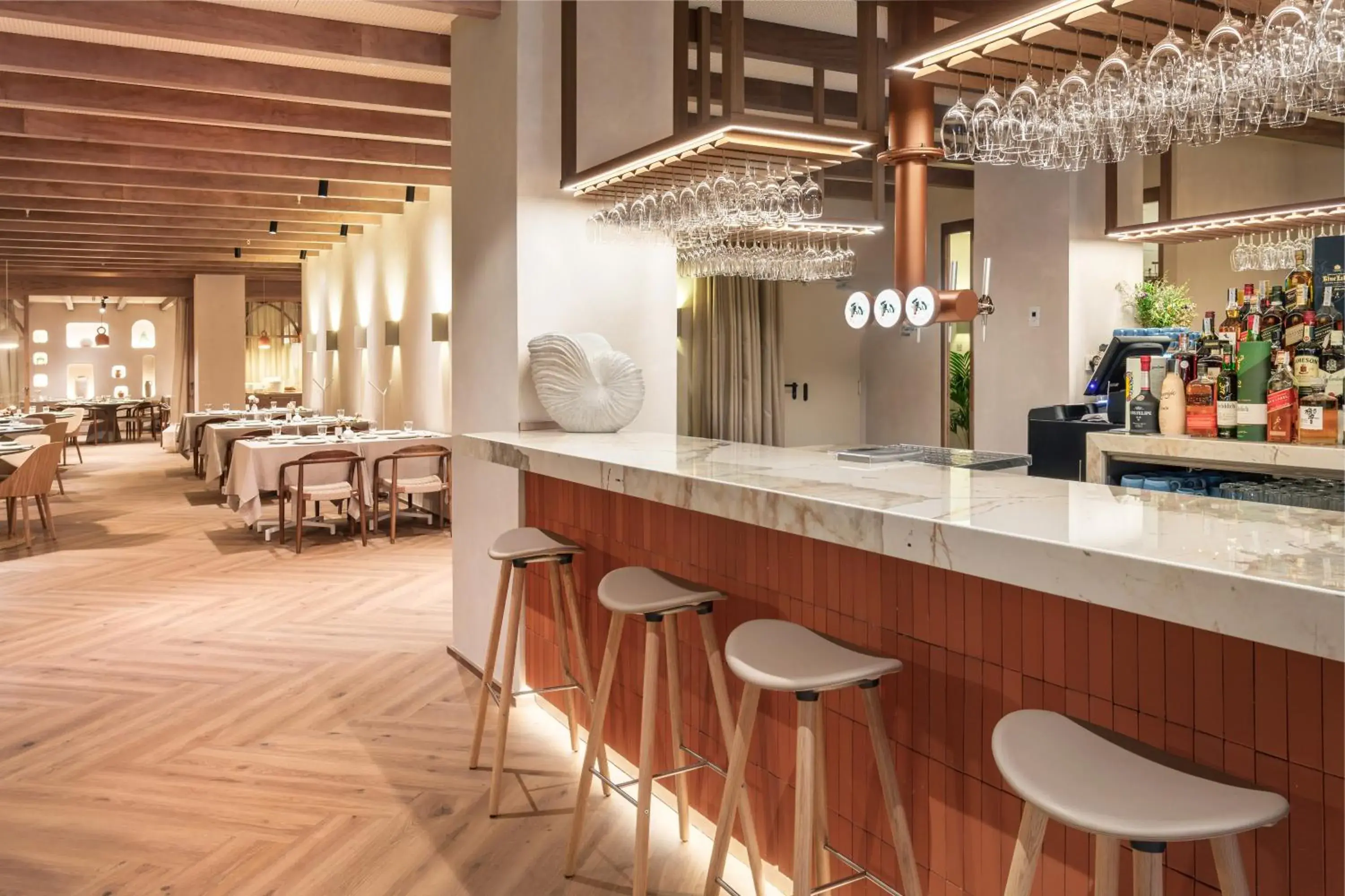 Restaurant/places to eat in Meliá Granada Restaurant/places to eat in Meliá Granada