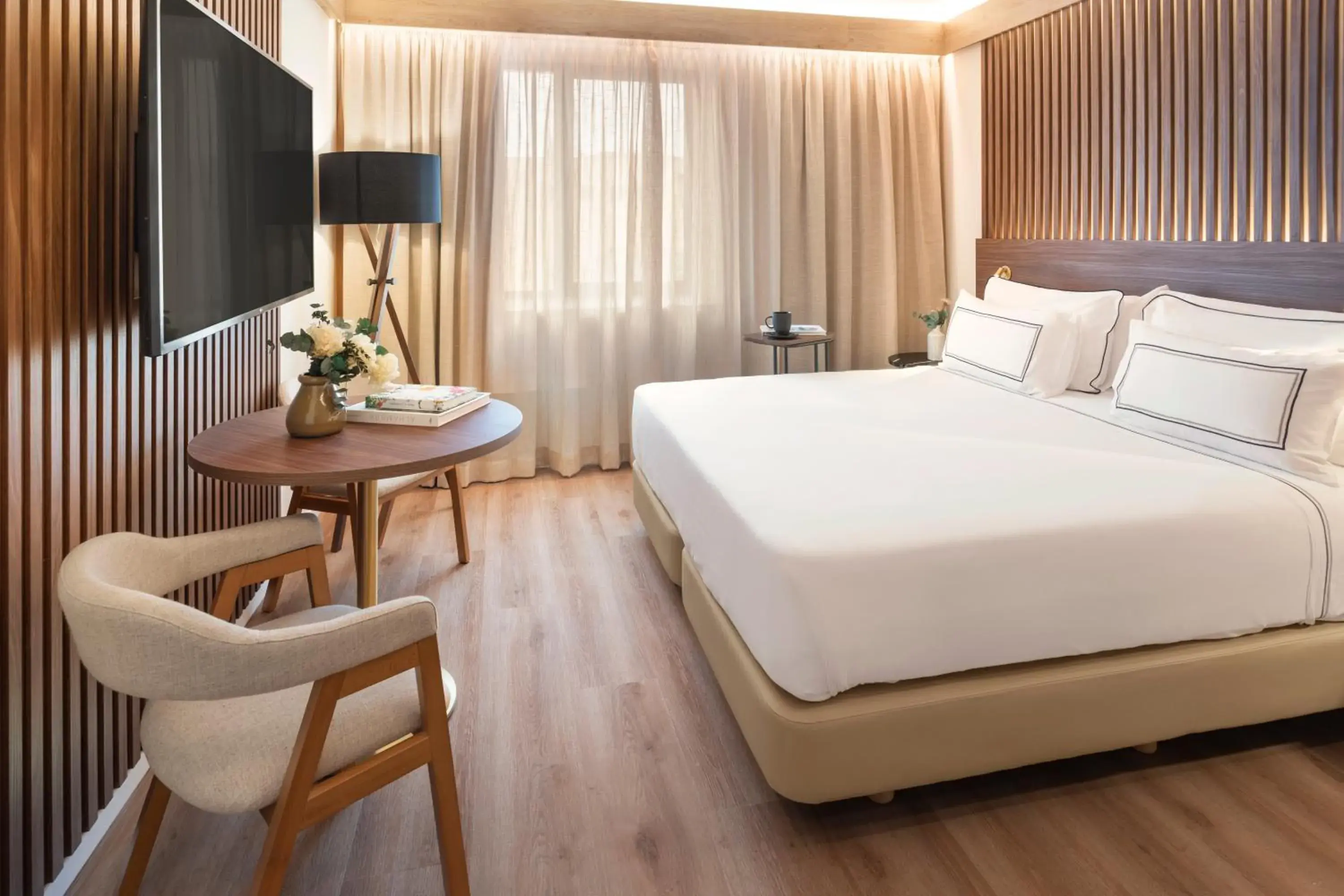 Bed in Meliá Granada Bed in Meliá Granada