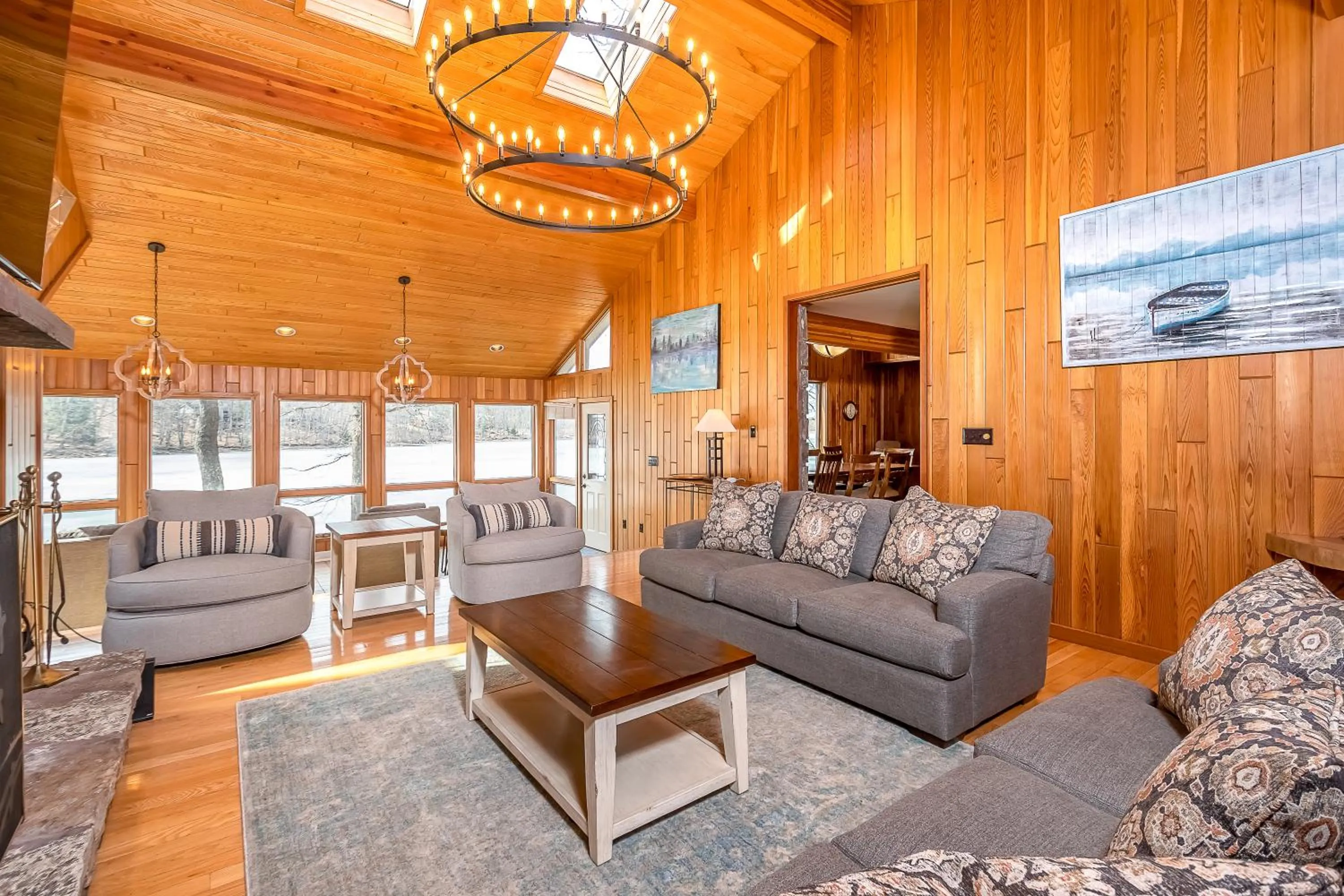 Property building in Gone Fish Inn