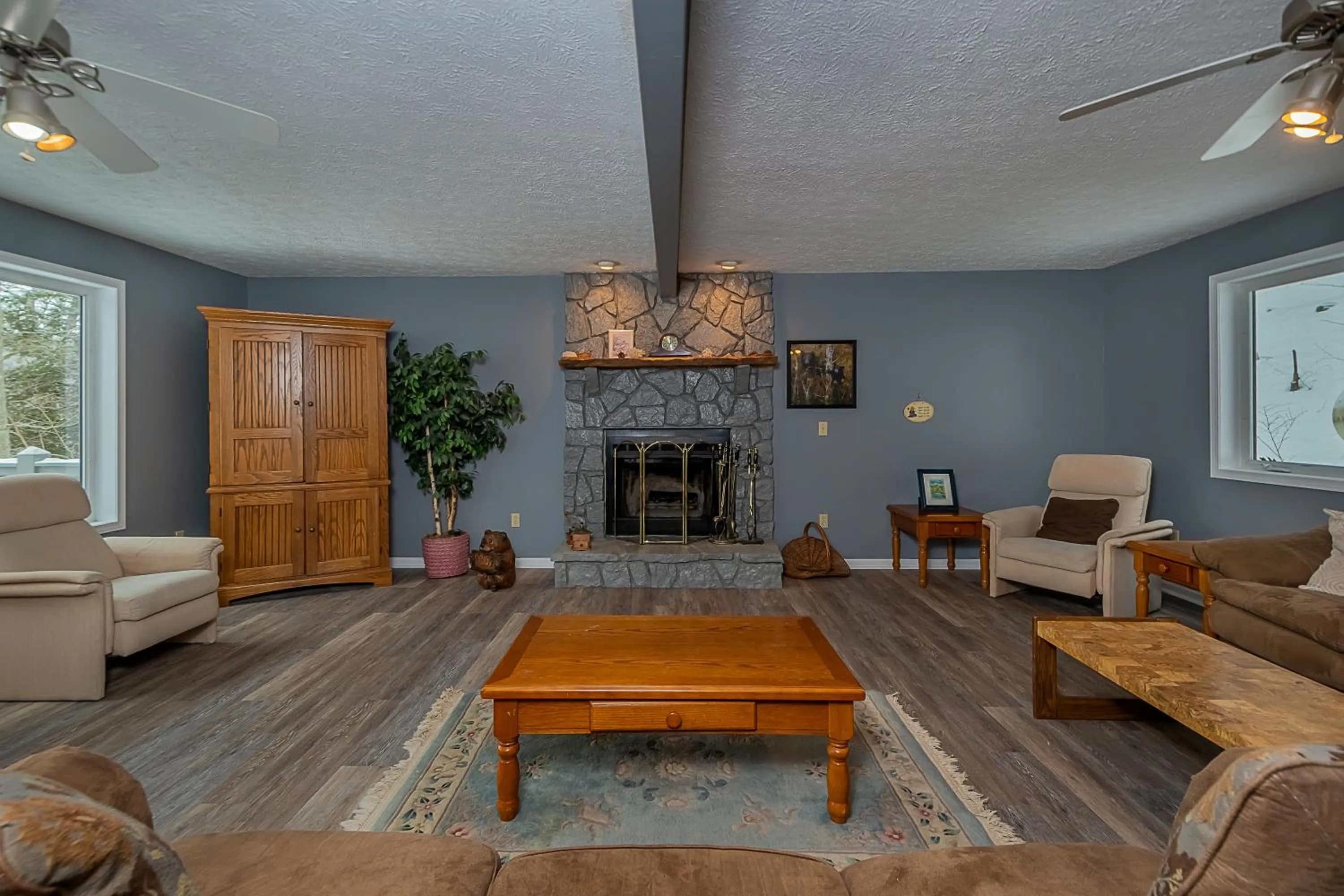 Property building in Lake Life HQ