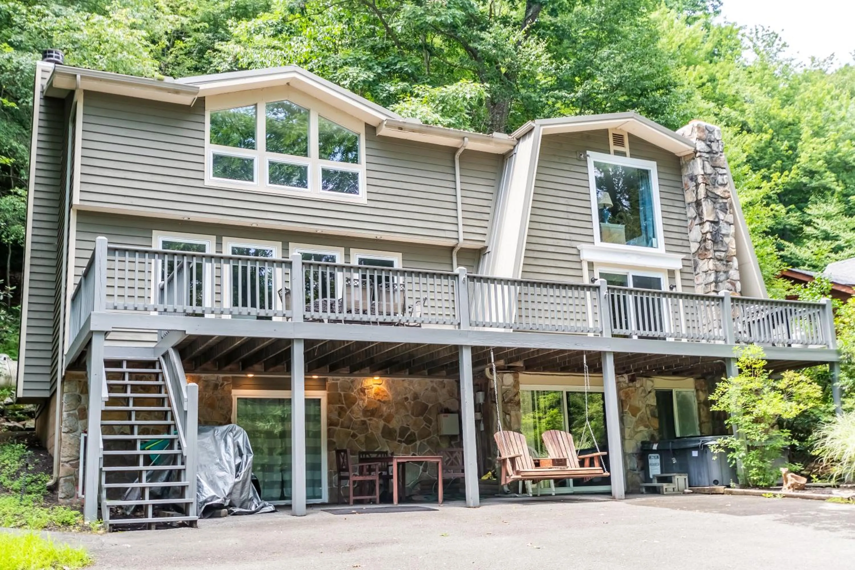 Property building in Lake Life HQ