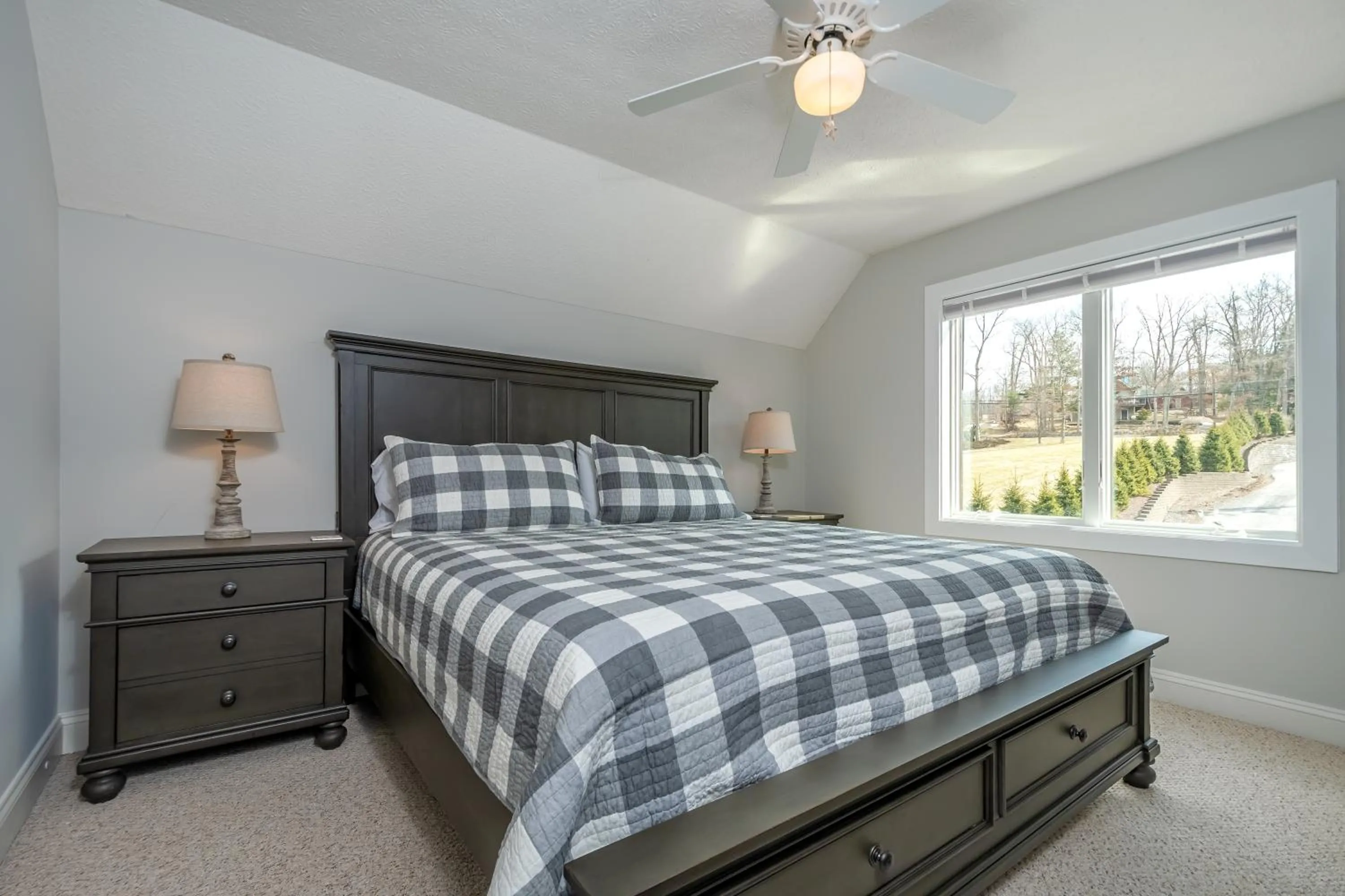 Property building, Bed in Leap Away