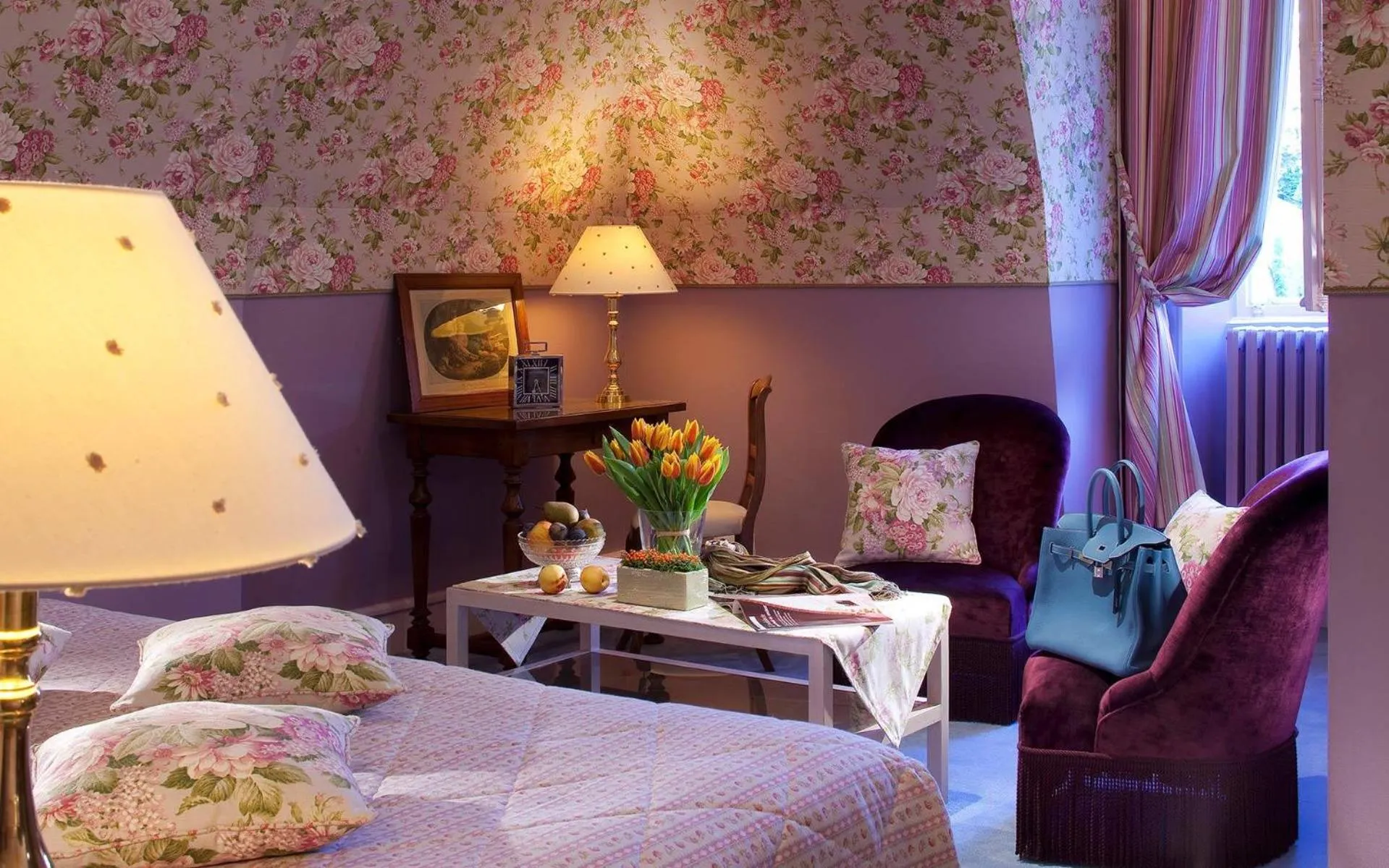 Bedroom in Château de Noizay - ChâteauZen