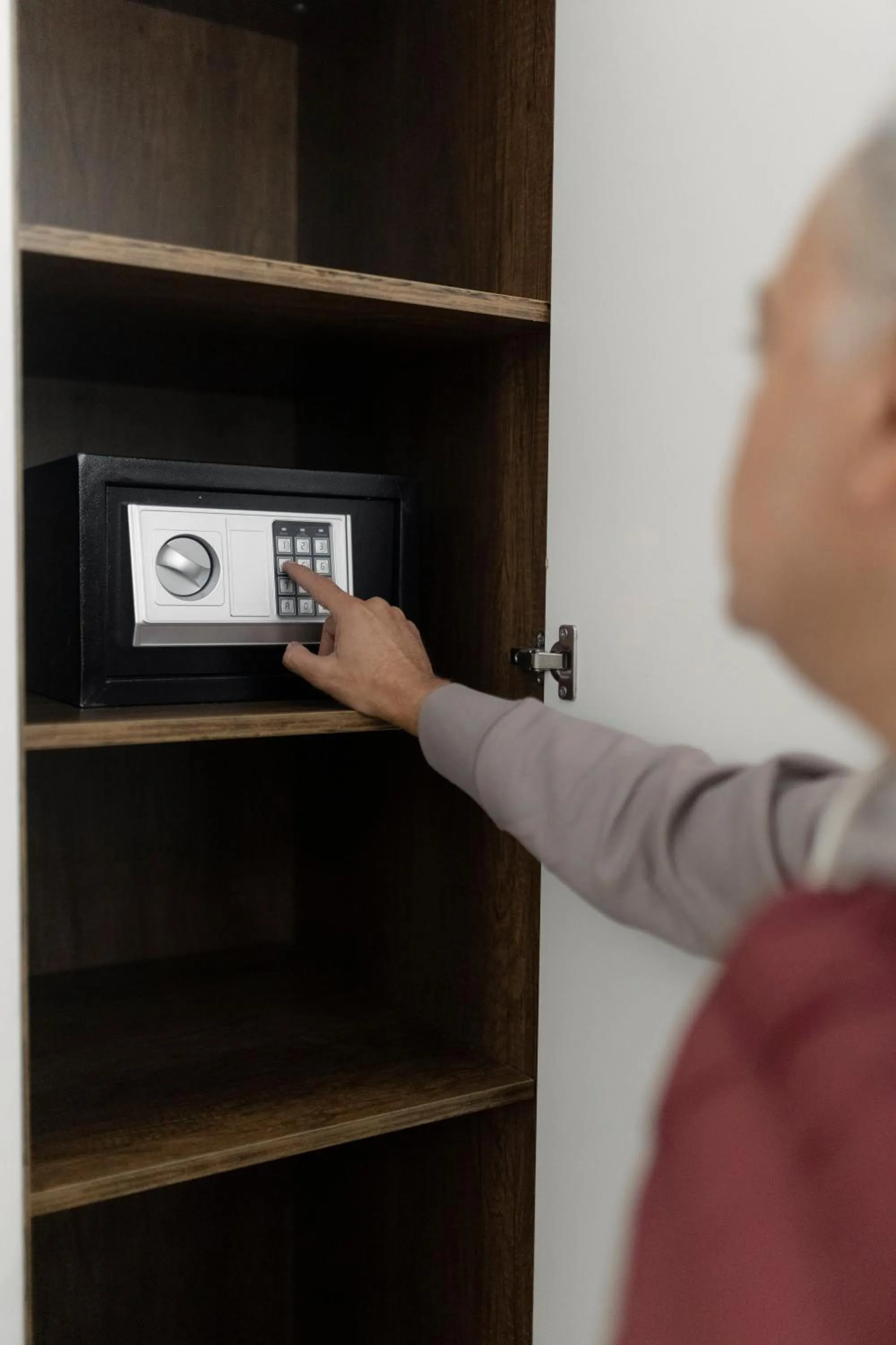 safe in Royal Inn Residence New Cairo