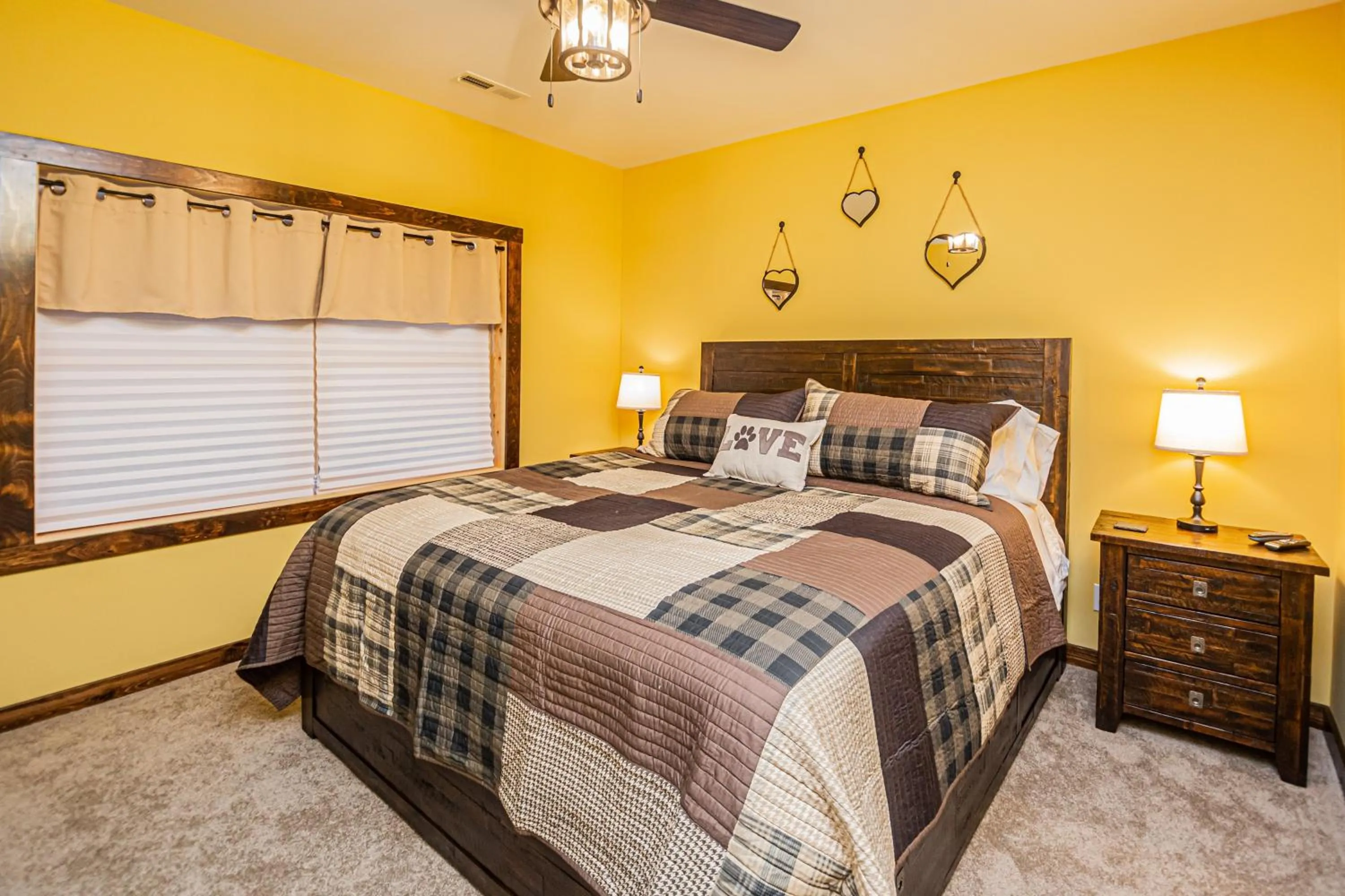 Property building, Bed in A Lil Slice of Heaven