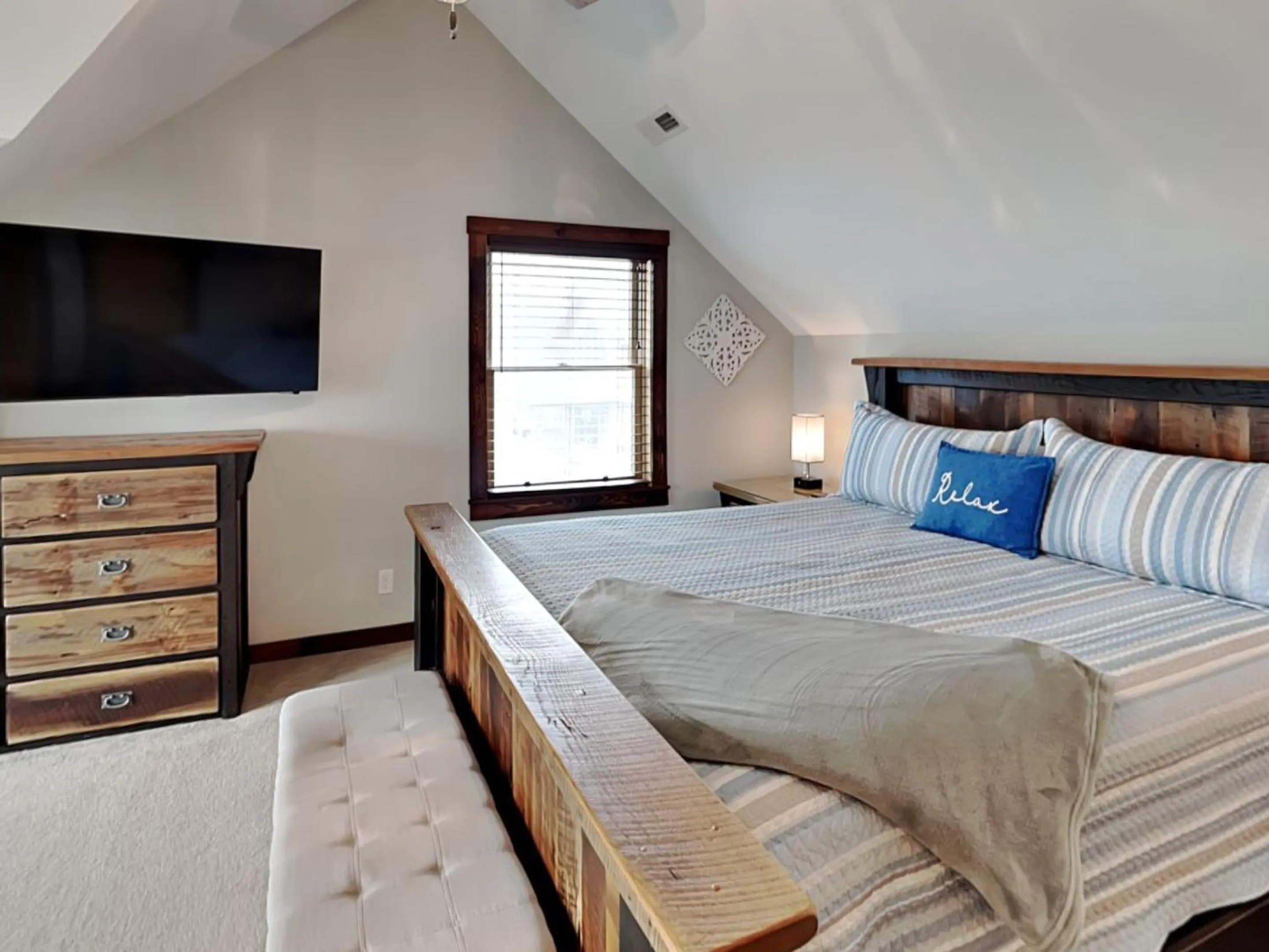 Bed in A Lil Slice of Heaven