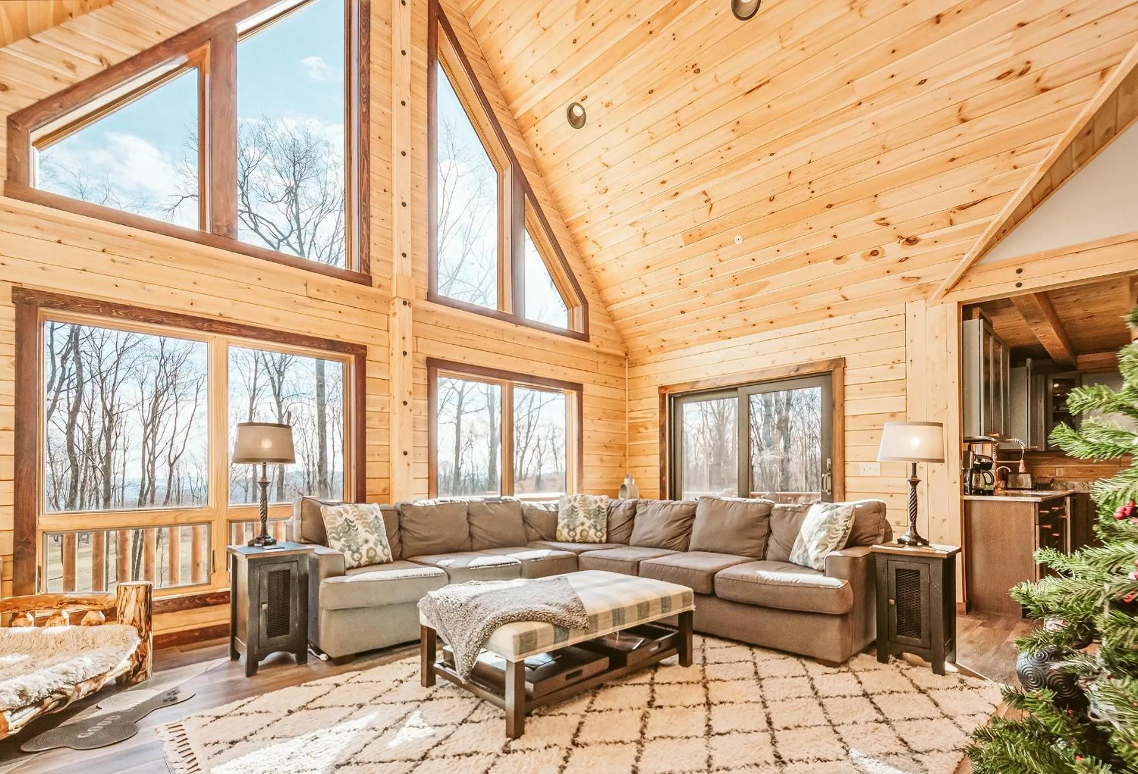 Property building in A Lil Slice of Heaven