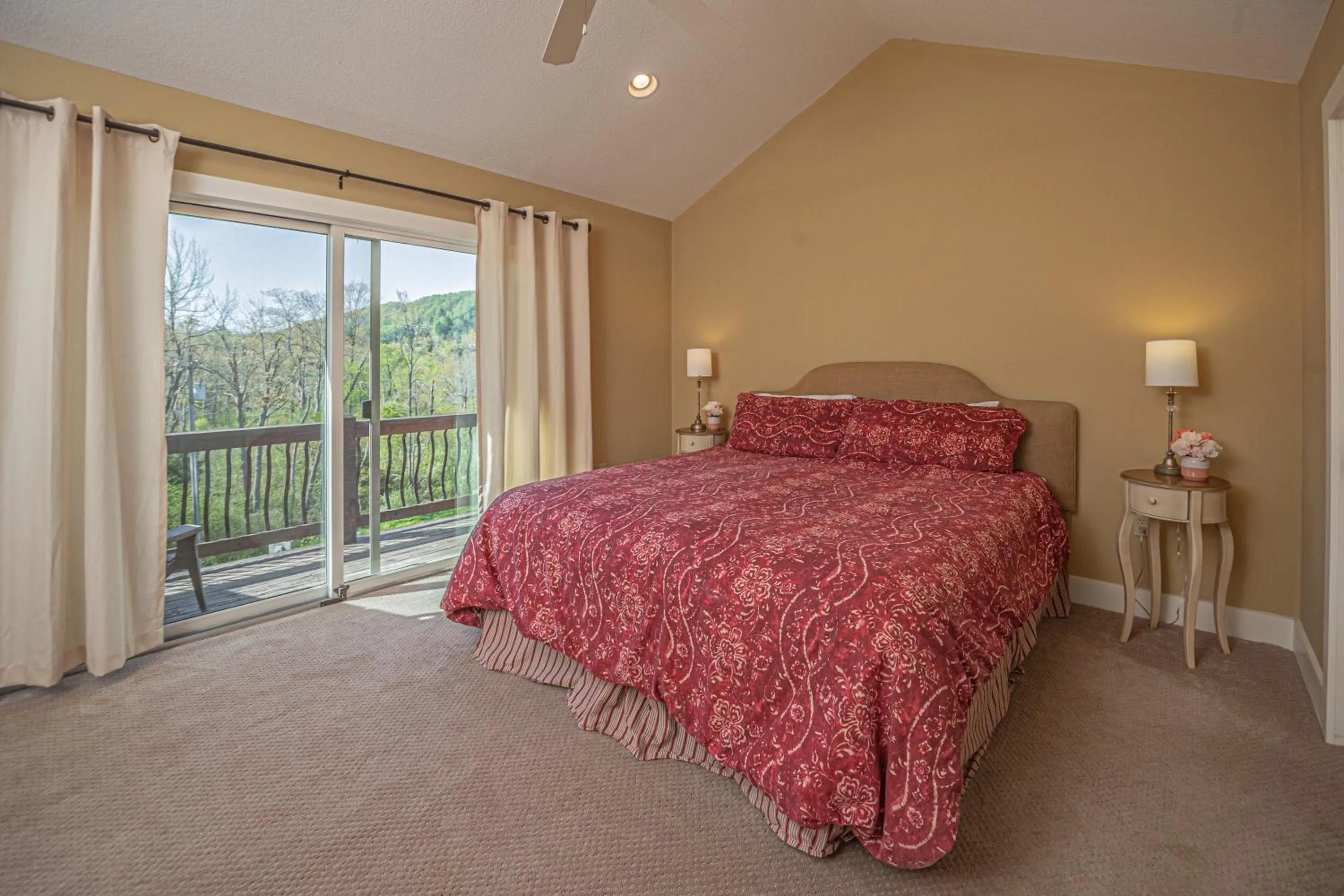 Property building, Bed in Live a Little