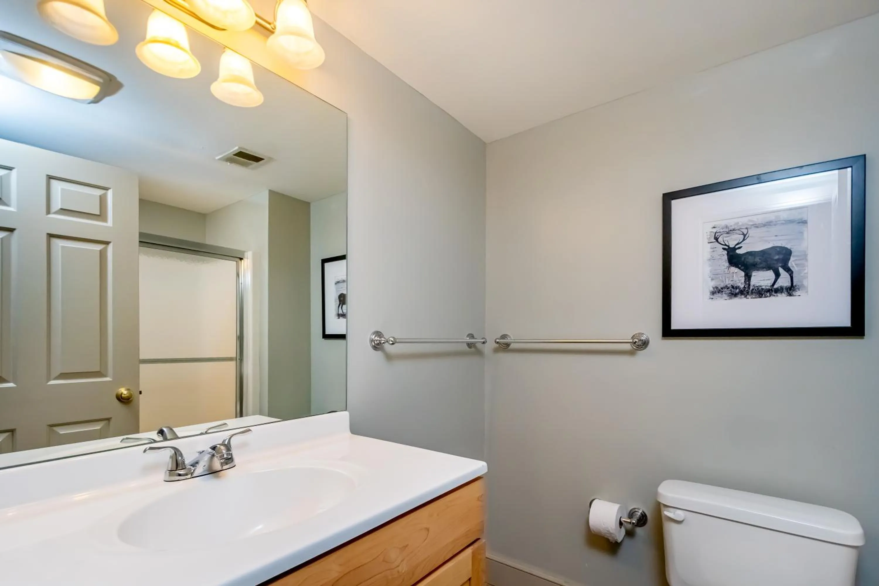 Property building in Main Street Retreat