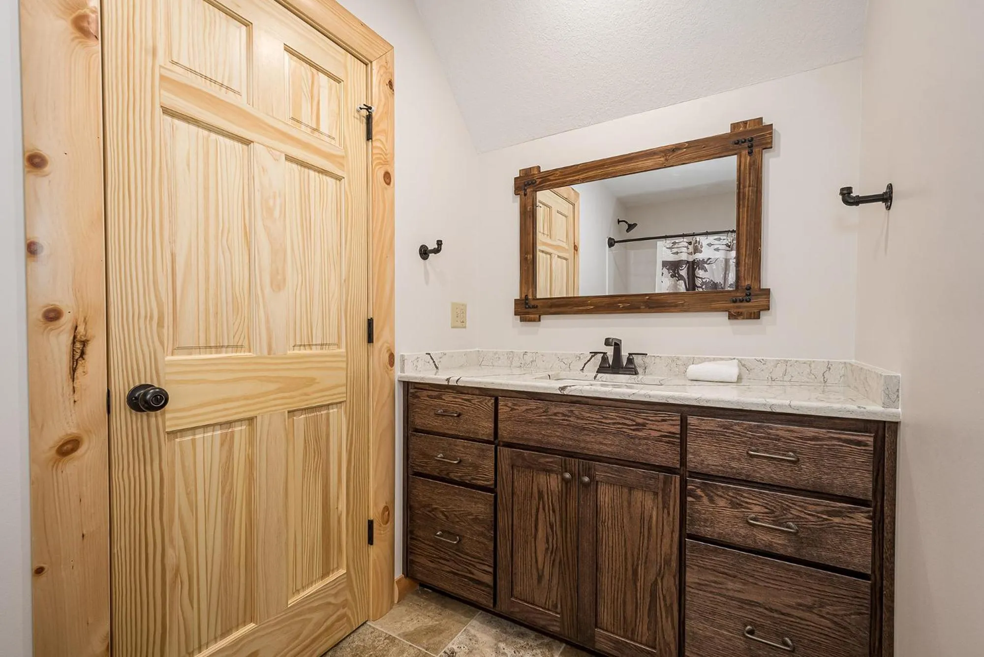 Mountain Crest Lodge