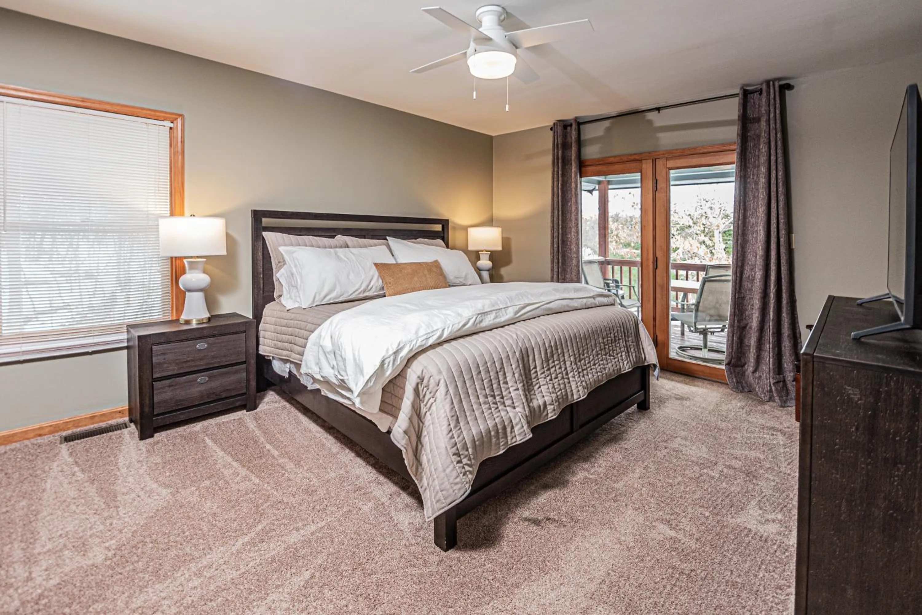 Bed in Powder N Wakes